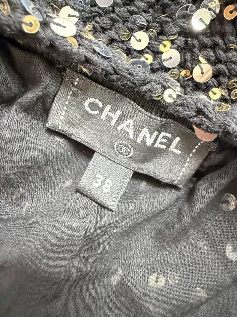 Chanel Chanel 23C early spring vacation black sequin jumpsuit Size 25" / US 0 / IT 36 - 5 Thumbnail
