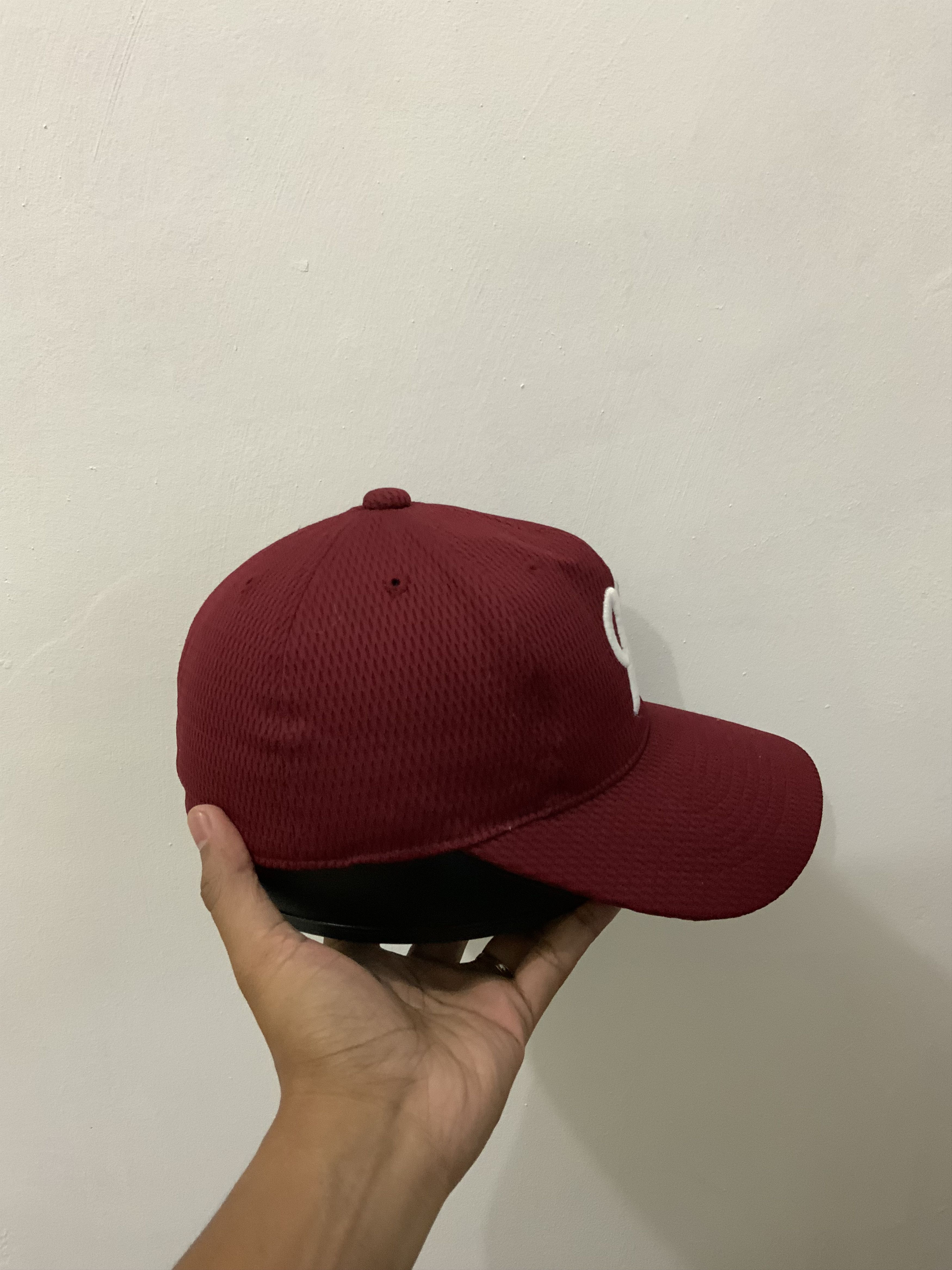 Japanese Brand Descente Maroon Fitted Hat Cap Size ONE SIZE - 5 Thumbnail