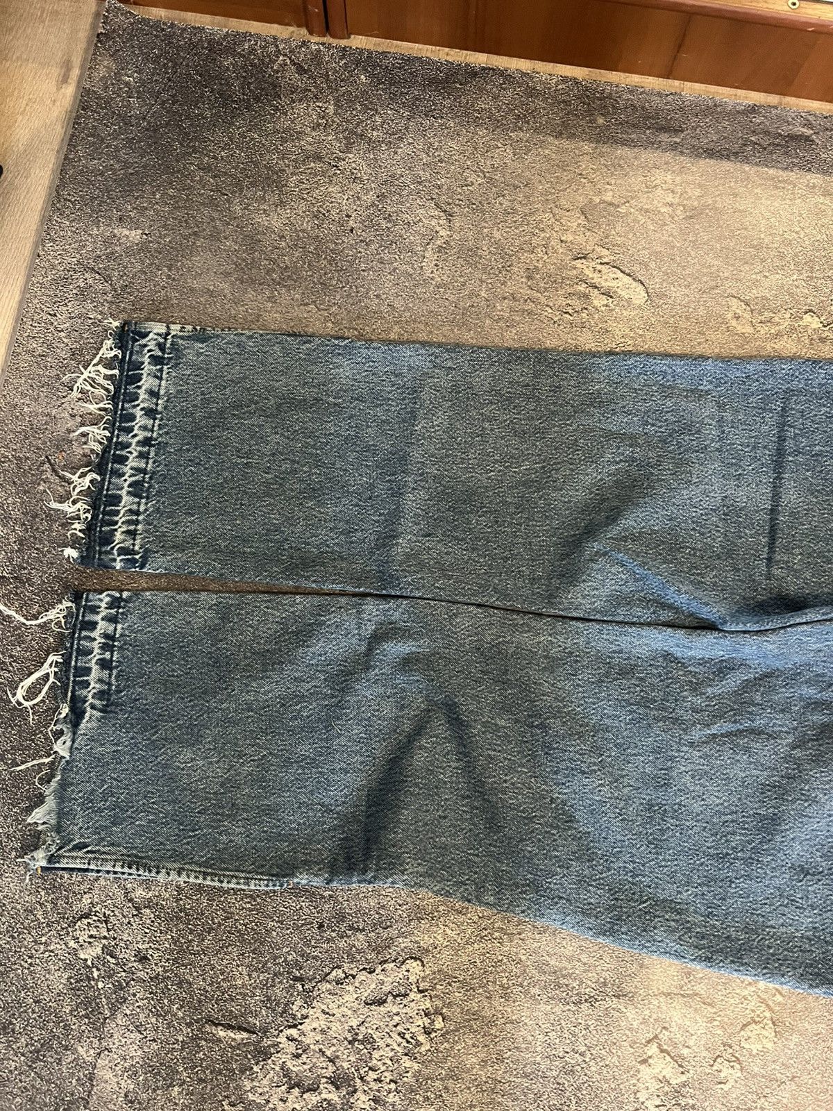 Japanese Brand Japanese Streetwear Faded Leg / Balenciaga Style Swag Denim Size US 34 / EU 50 - 2 Thumbnail