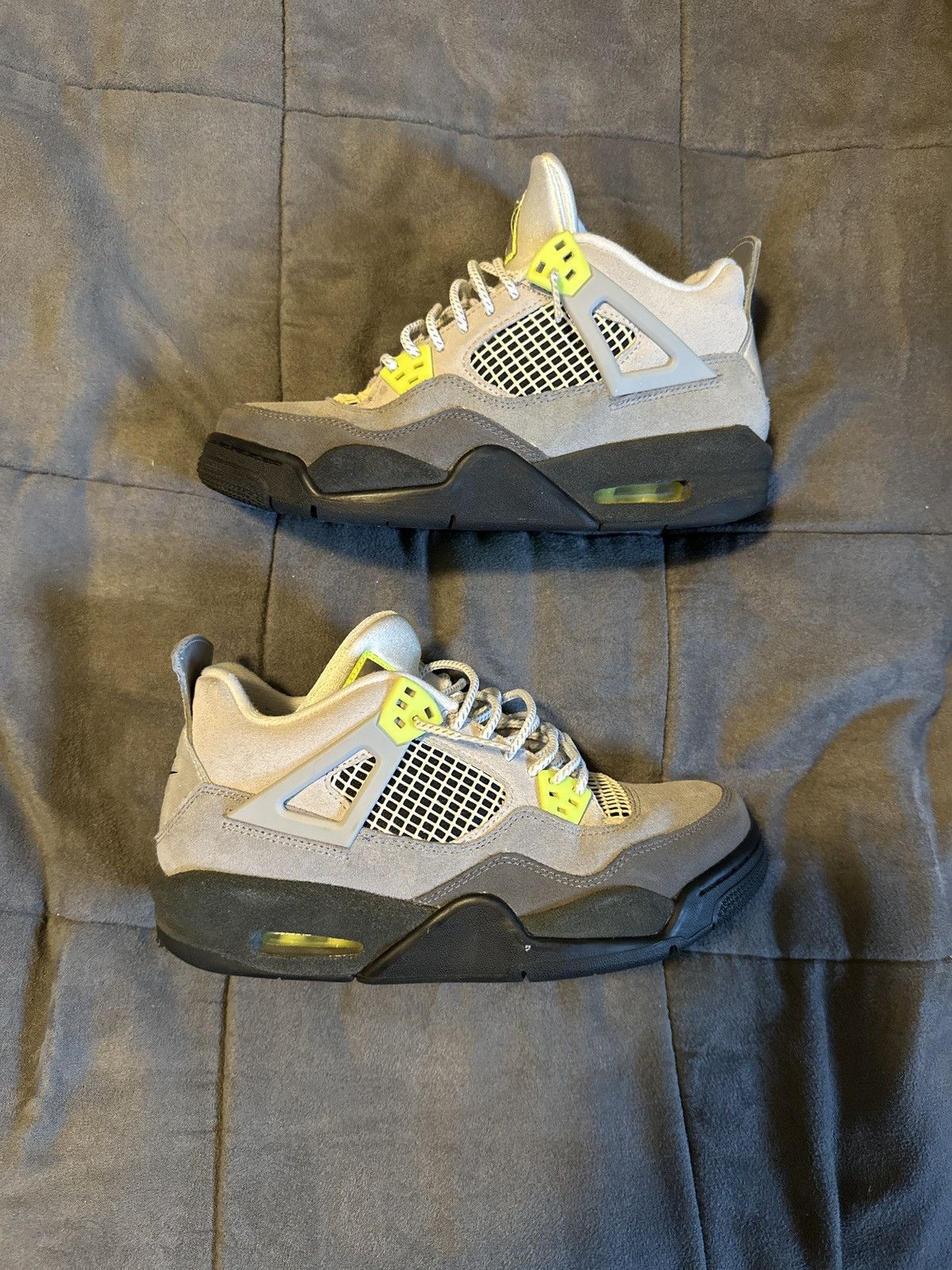 Jordan Brand Jordan 4 Neon 95 Size US 7 / EU 40 - 1 Thumbnail