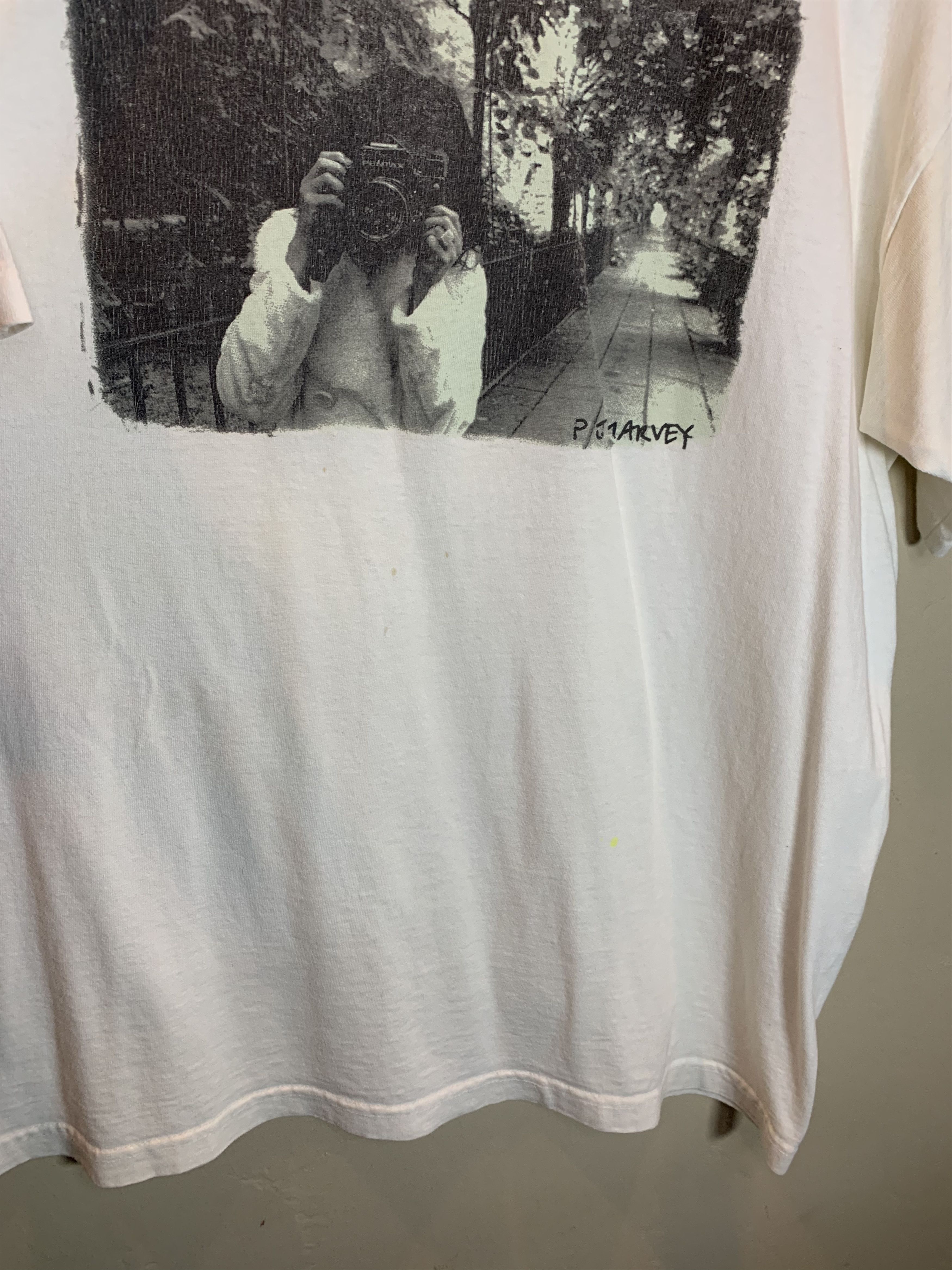 Band Tees *RARE* Vintage 90’s PJ Harvey Tour Single Stitch T-Shirt Size US XL / EU 56 / 4 - 9 Thumbnail