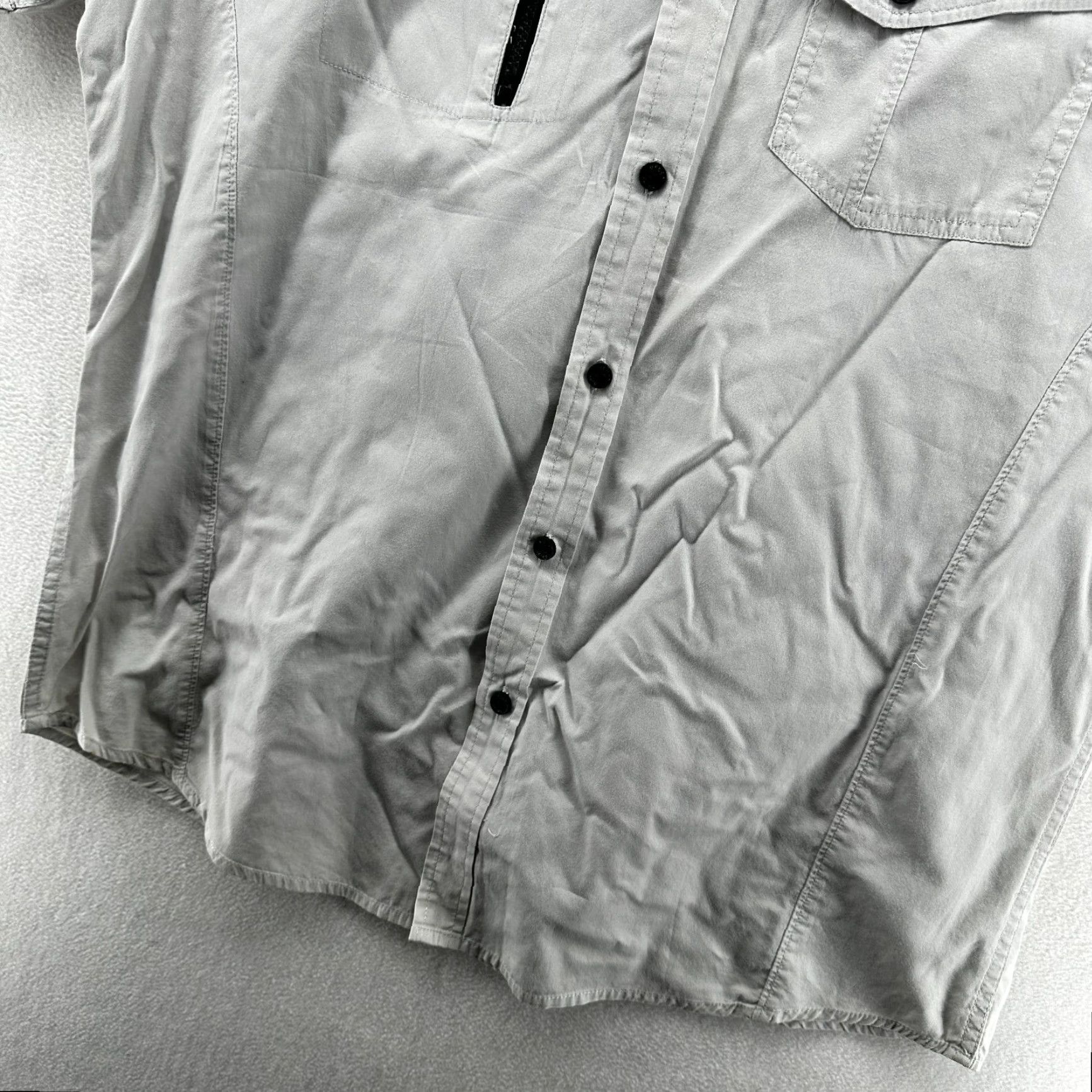 Marcs Marc Ecko Cut & Sew Button-Up Shirt Gray Mens XL Short Sleeve Collared Pockets Size US XL / EU 56 / 4 - 7 Thumbnail