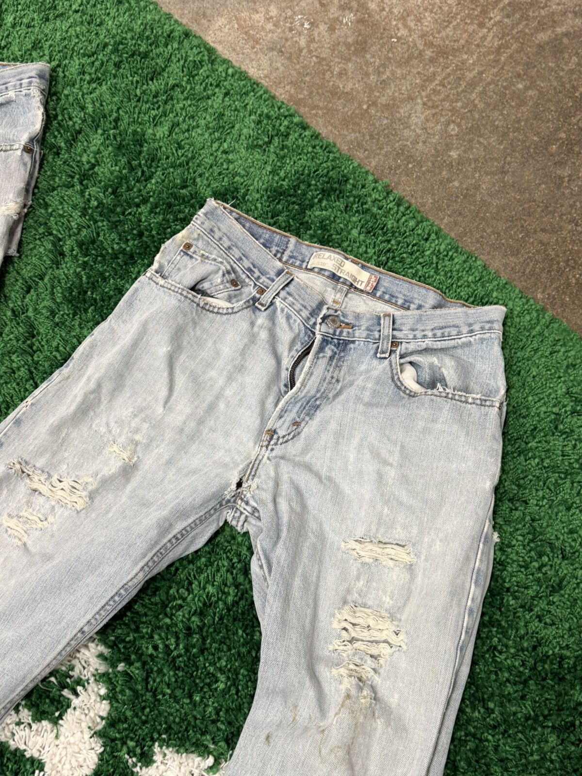 Levi's AMAZING Destroyed Vintage Levi Lot 31 30 Thrashed Distressed Size US 31 - 9 Thumbnail