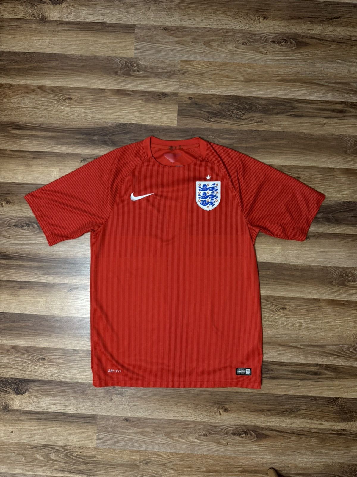 Nike Original England National Team Jersey by Nike – Size M Size US M / EU 48-50 / 2 - 1 Thumbnail