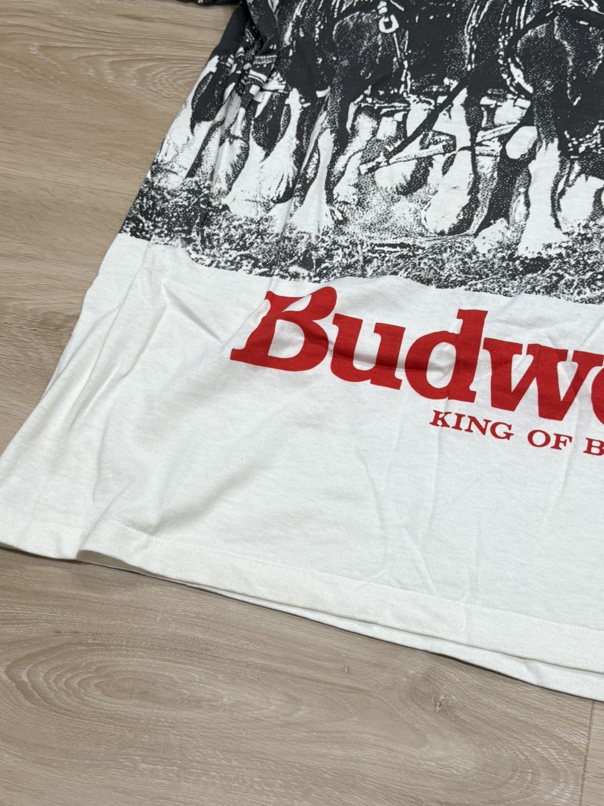Vintage Vintage AOP Budweiser Horses Beer Tee Size US XL / EU 56 / 4 - 3 Thumbnail