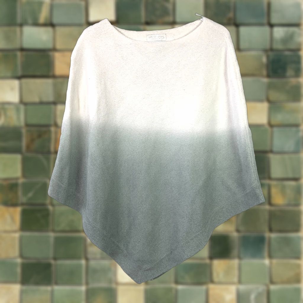 Vintage Barefoot Dreams Cozychic Ultra Lite Sweater Poncho Cozy Green White One Size Size ONE SIZE - 1 Thumbnail