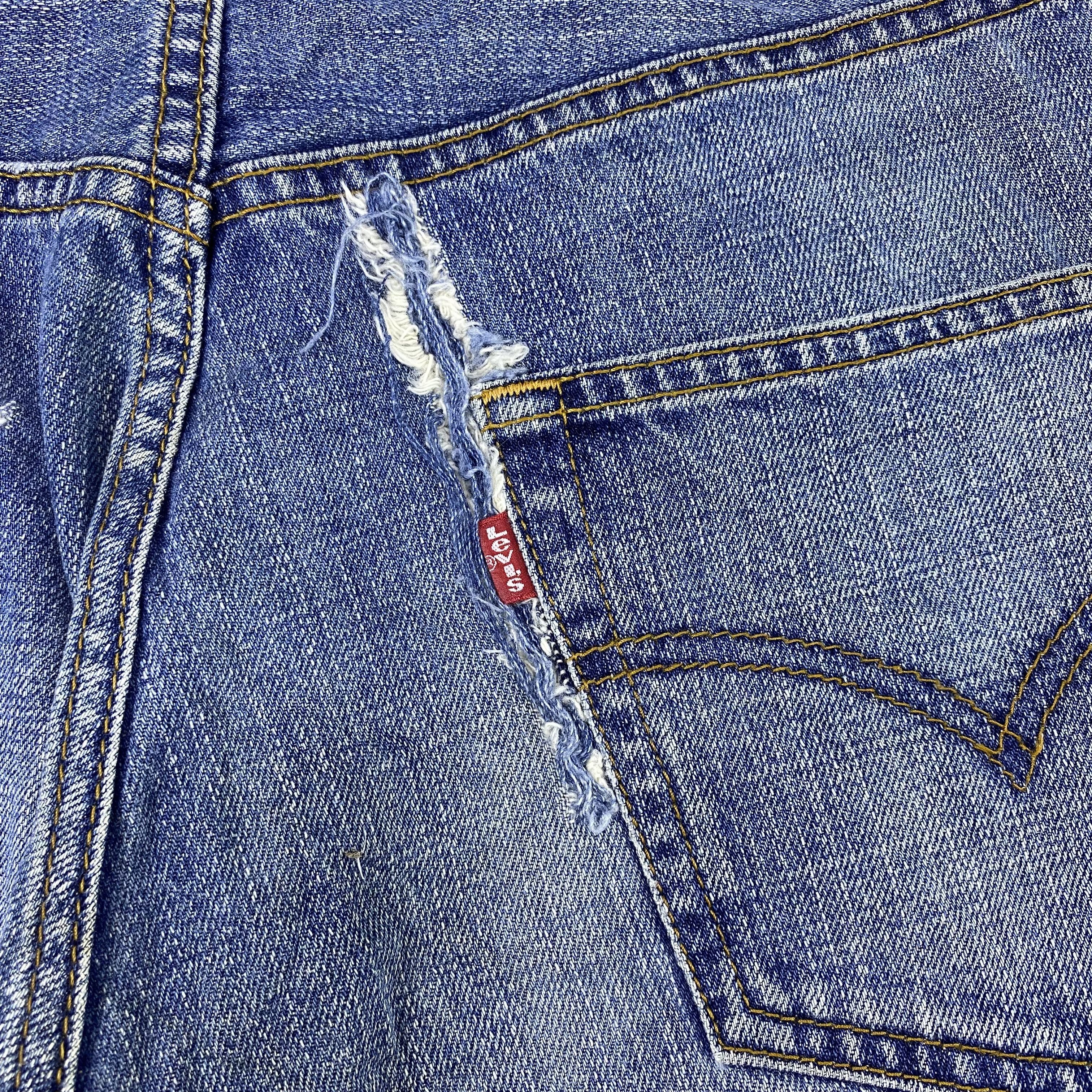 Jean × Levi's × Vintage Vintage Levi's 512 Distressed Blue Wash Jeans-J1161 Size US 34 / EU 50 - 16 Thumbnail