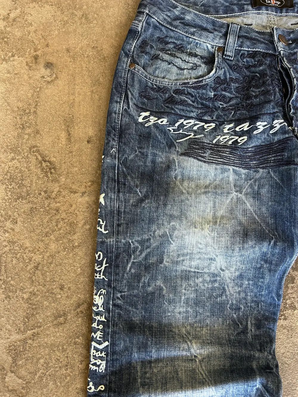 Hysteric Glamour × Japanese Brand Japanese Crazy Ed Hardy Style Distressed Washed Jeans Size US 32 / EU 48 - 7 Thumbnail