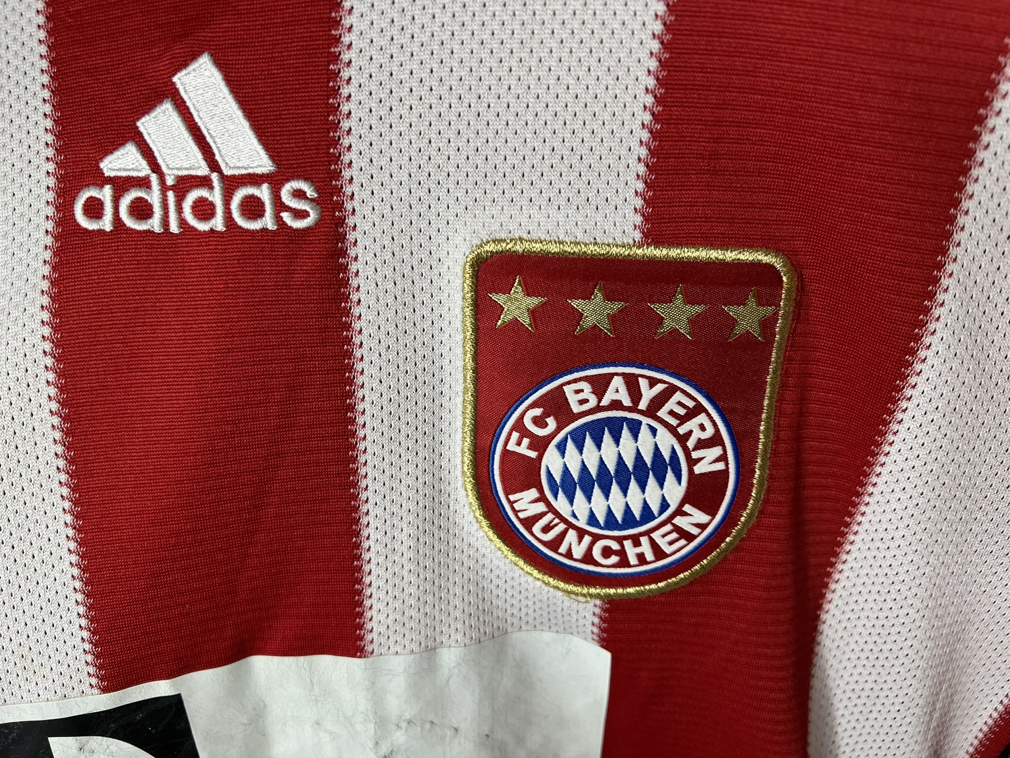 Adidas MULLER #25 BAYERN MUNICH 2010-11 HOME FOOTBALL SOCCER SHIRT Size US L / EU 52-54 / 3 - 7 Thumbnail