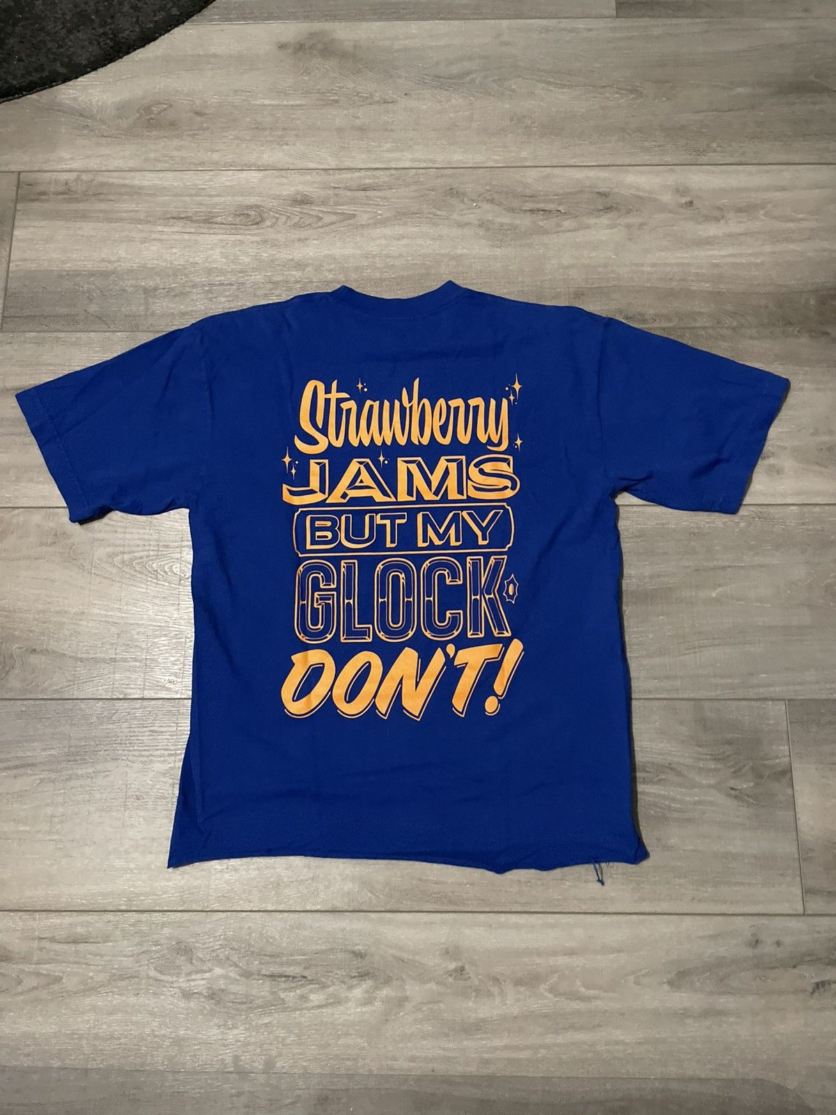 Strawberry Strawberry Tee Size US M / EU 48-50 / 2 - 2 Thumbnail
