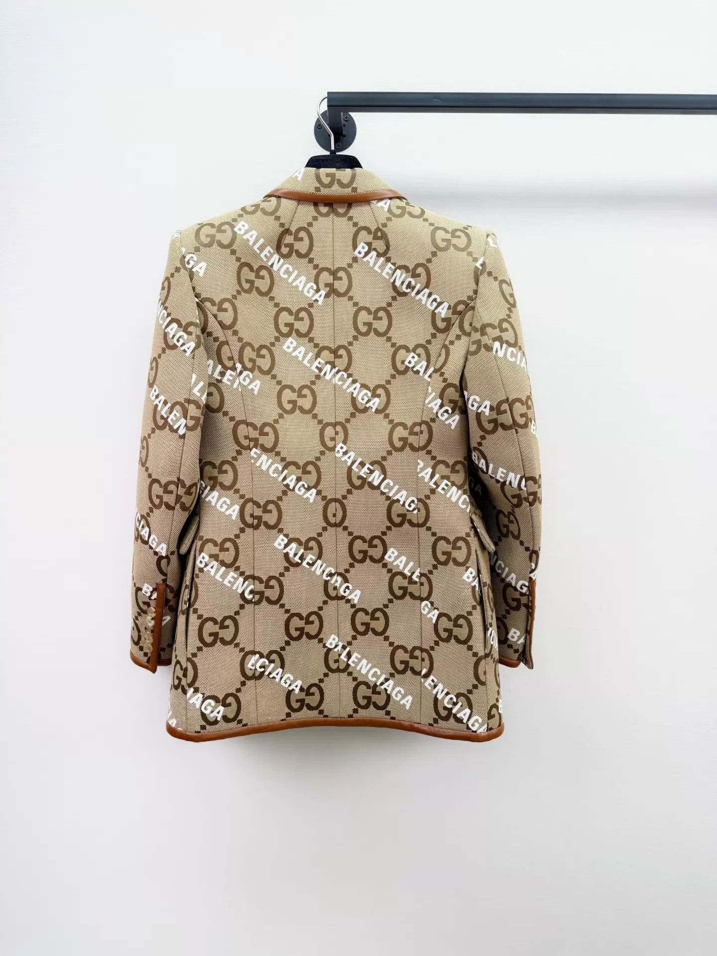 Gucci Gucci x Balenciaga GG Monogram blazer 46 fits small new Size L / US 10 / IT 46 - 4 Thumbnail