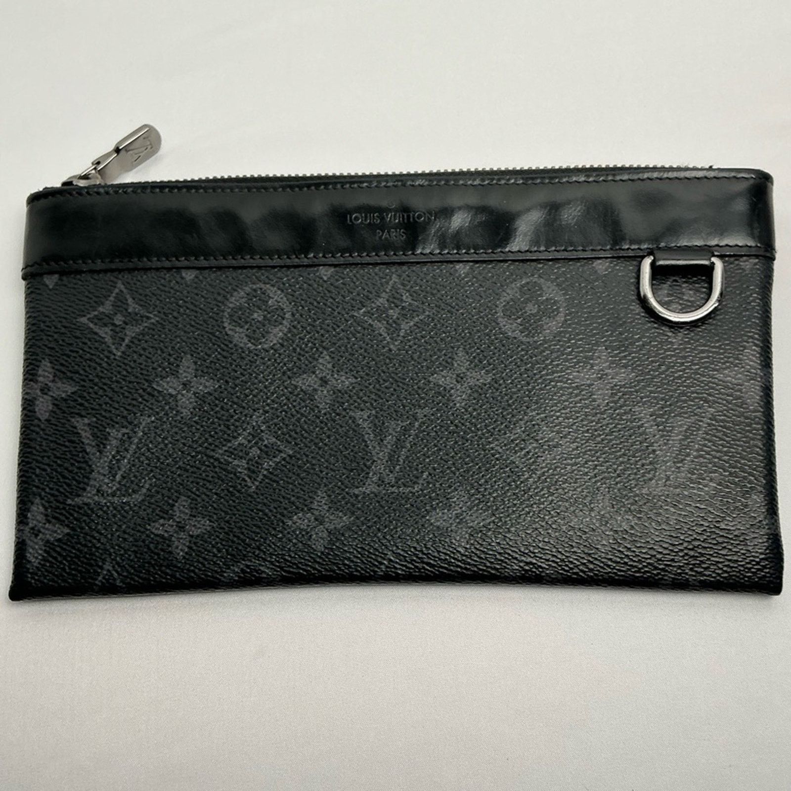 Louis Vuitton Louis Vuitton Discovery Pochette Monogram Eclipse Canvas PM Size ONE SIZE - 8 Thumbnail
