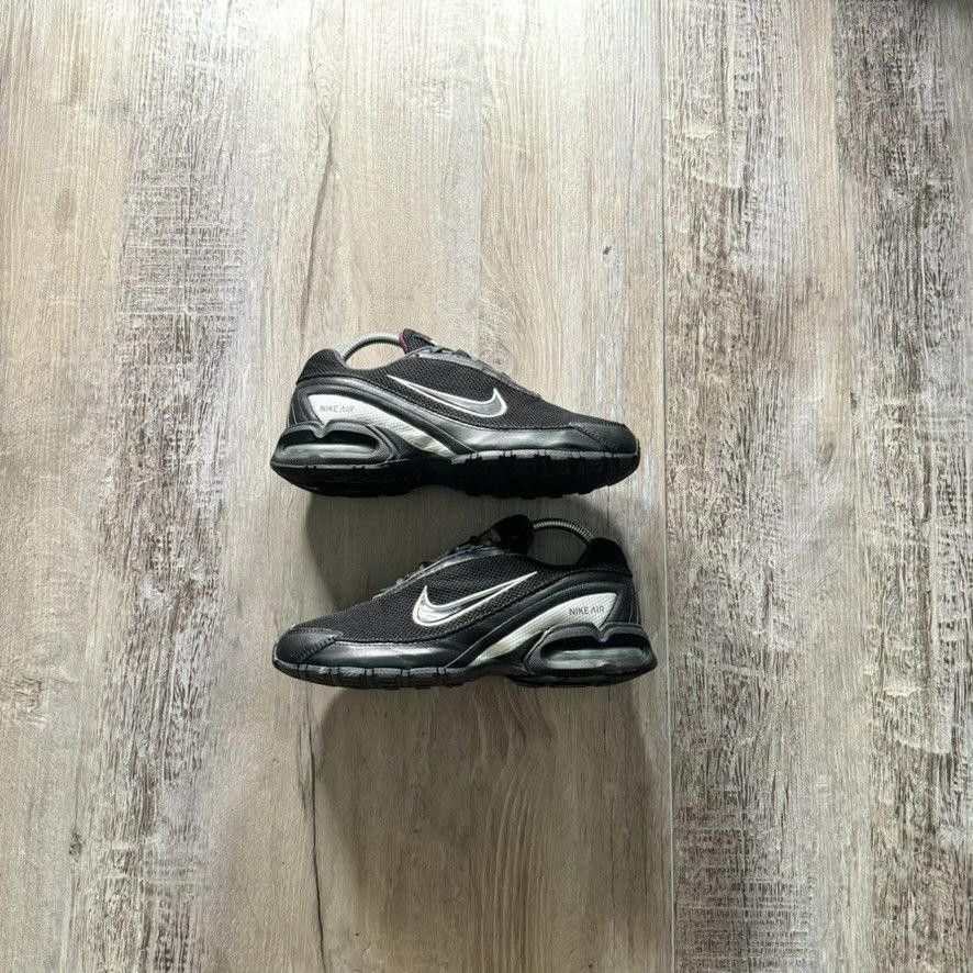 Nike NIKE • WMNS Air Max Torch 3 "Black" (7M) Size US 7 / EU 40 - 1 Thumbnail