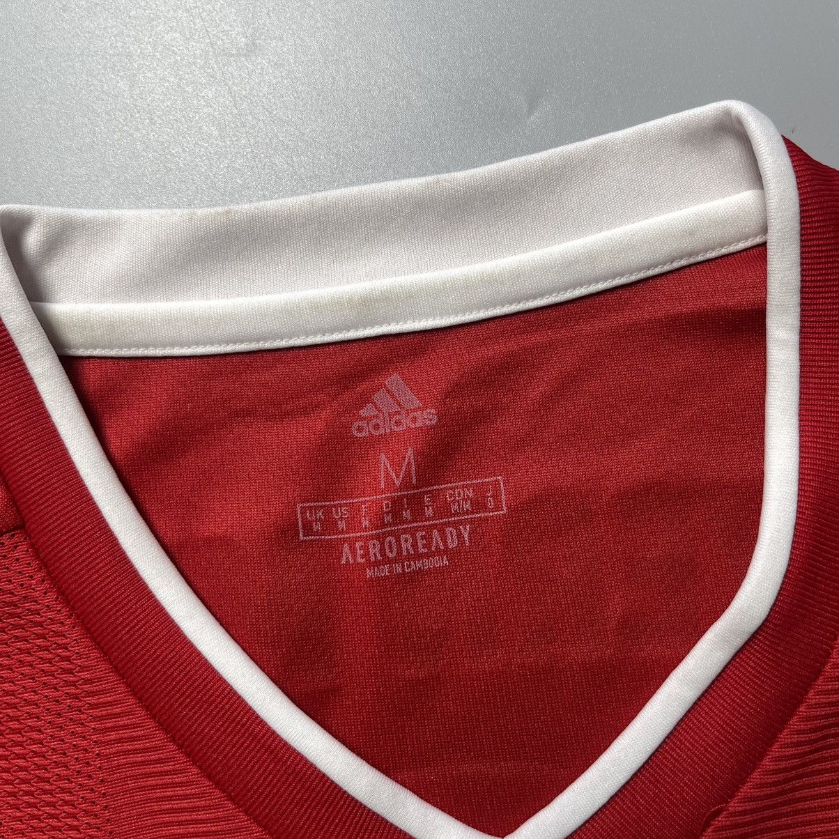 Vintage BAYERN ADIDAS 2020/2021 FOOTBALL HOME JERSEY #9 LEWANDOWSKI Size US M / EU 48-50 / 2 - 6 Thumbnail