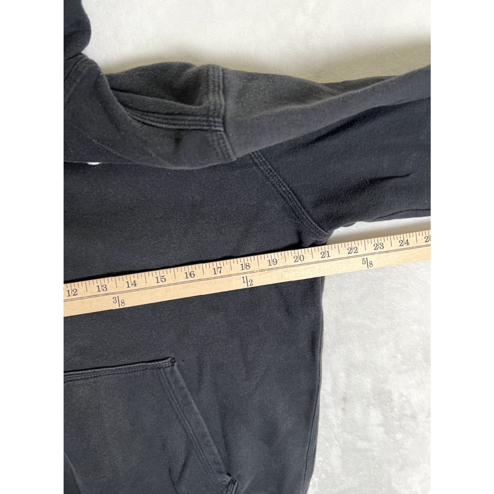 Nike VINTAGE Nike Black Pullover Hoodie Sweatshirt M Hooded Embroidered Swoosh Fade Nike Sportswear 90s Mens Hoodie Size US M / EU 48-50 / 2 - 6 Thumbnail