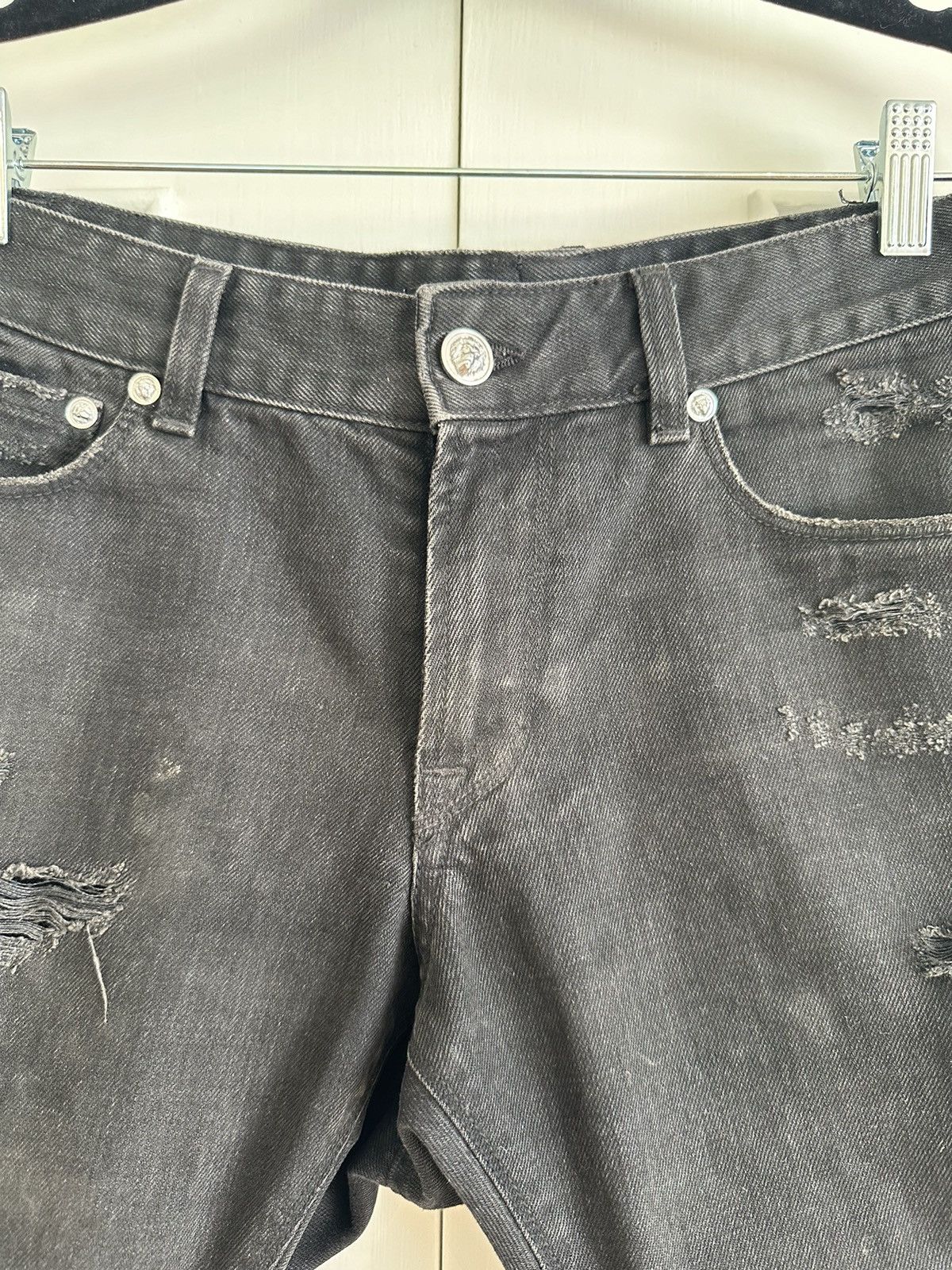 Versace Faded black distressed shorts Size US 31 - 2 Thumbnail