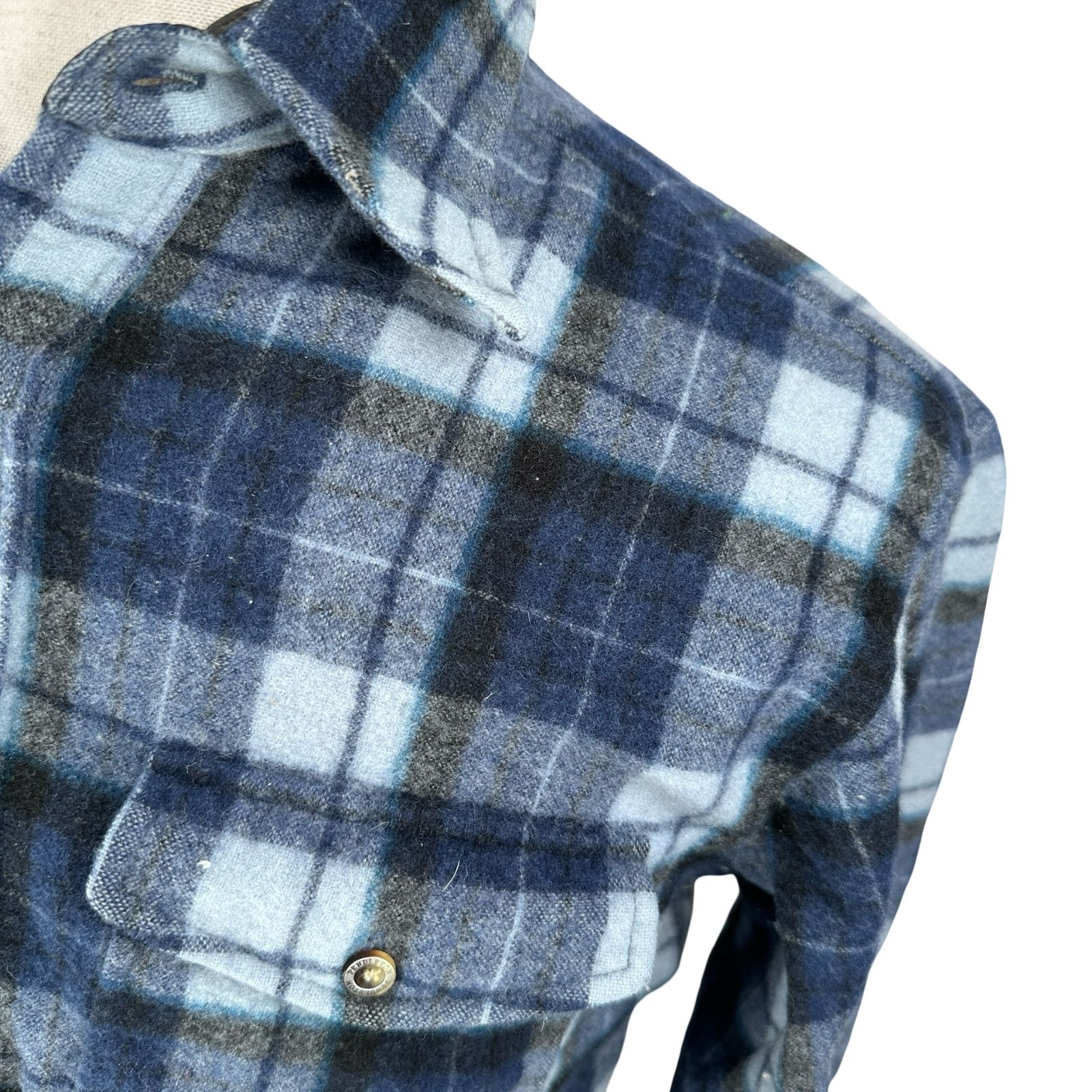 Pendleton Pendleton Flannel Shirt Mens M Blue White Plaid 100% Wool Size US M / EU 48-50 / 2 - 3 Thumbnail