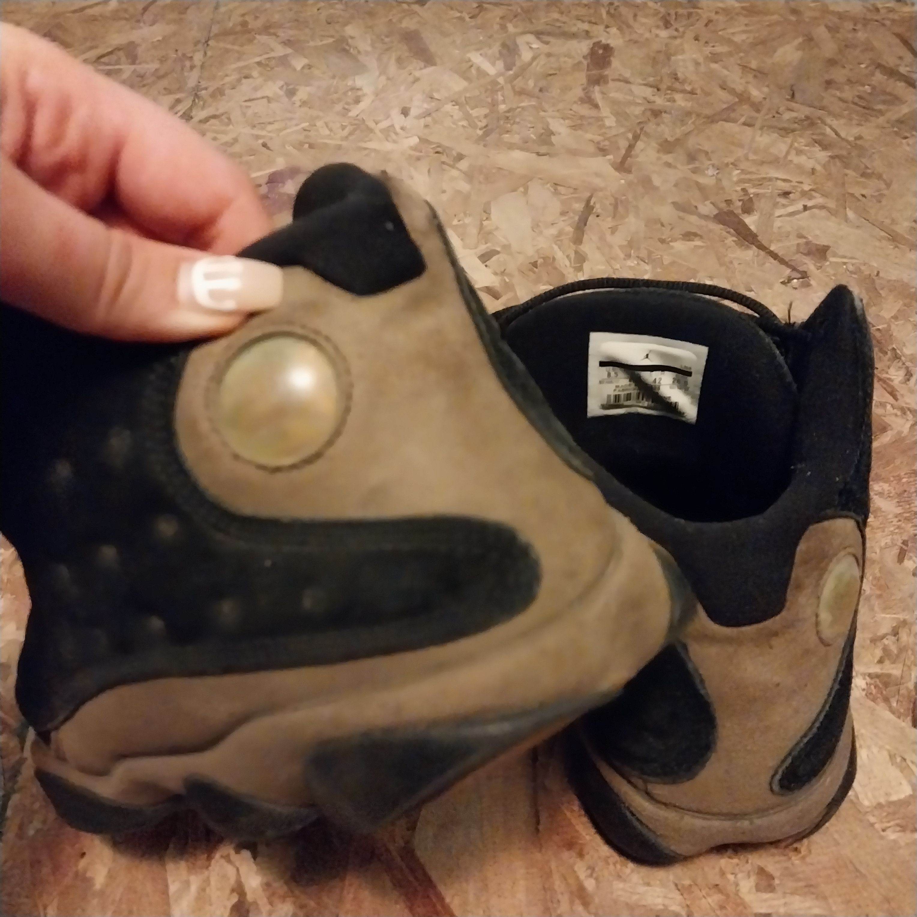 Jordan Brand Air Jordan Retro Olive Size US 8.5 / EU 41-42 - 7 Thumbnail