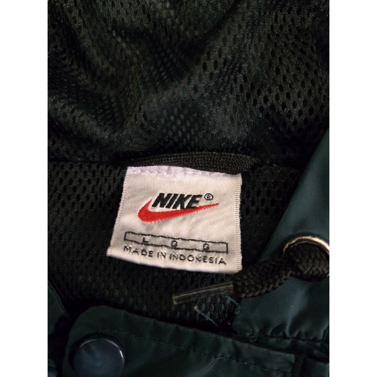 Nike VINTAGE Nike Windbreaker Jacket Mens Large Green 1/4 Zip Nylon White Tag Size US L / EU 52-54 / 3 - 5 Thumbnail