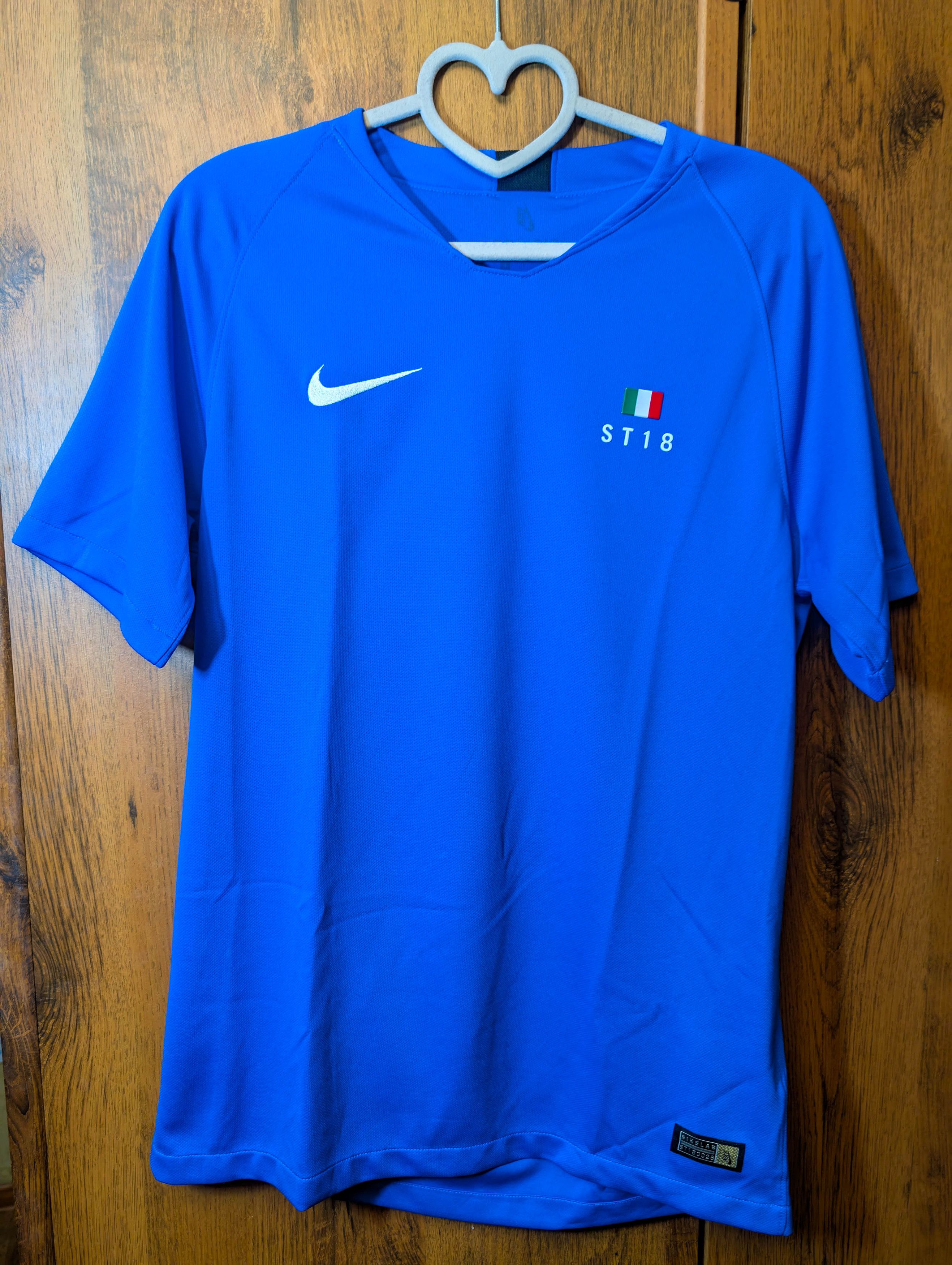 Nike NikeLab Summer of Football 2018 Jersey — ST18 Italy Edition Size US S / EU 44-46 / 1 - 2 Thumbnail