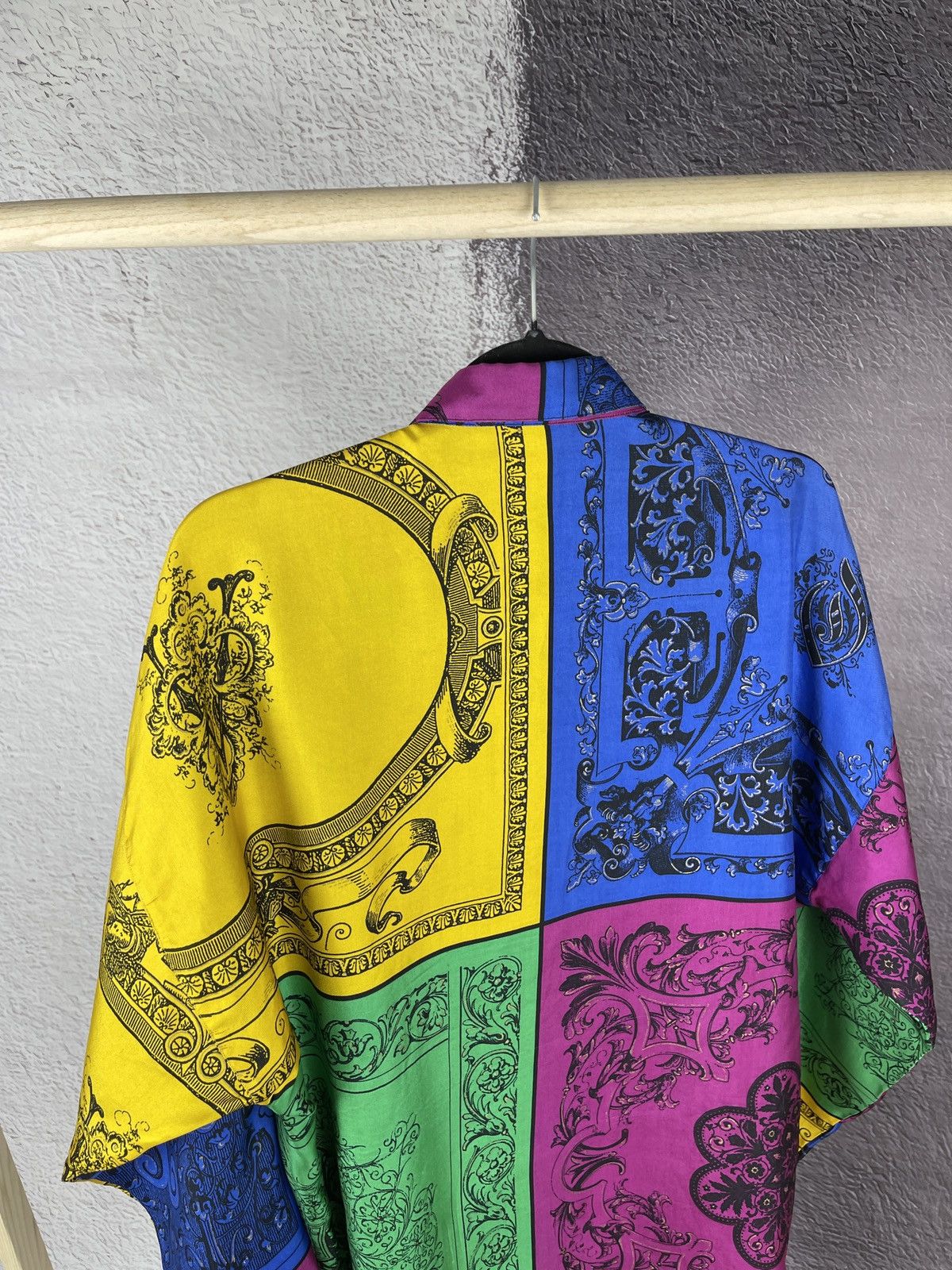 Versace Gianni Versace vintage 80s 90s colour block silk ls shirt Size US M / EU 48-50 / 2 - 17 Thumbnail