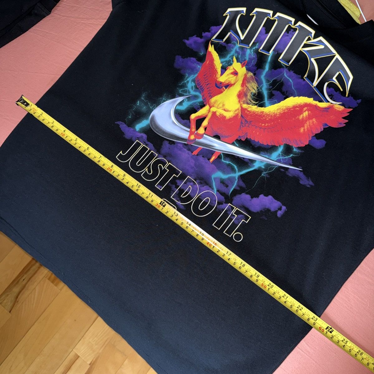 Nike Nike Sportswear T-Shirt Men's Medium Oversized Size US L / EU 52-54 / 3 - 6 Thumbnail