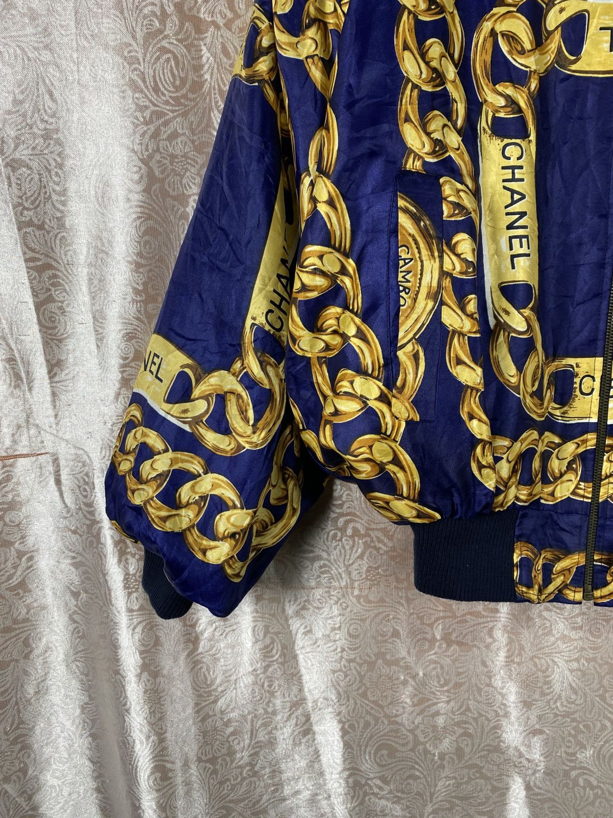 Vintage Vintage Baroque Chain Print Bomber Chanel Inspired Y2K Size US L / EU 52-54 / 3 - 10 Thumbnail