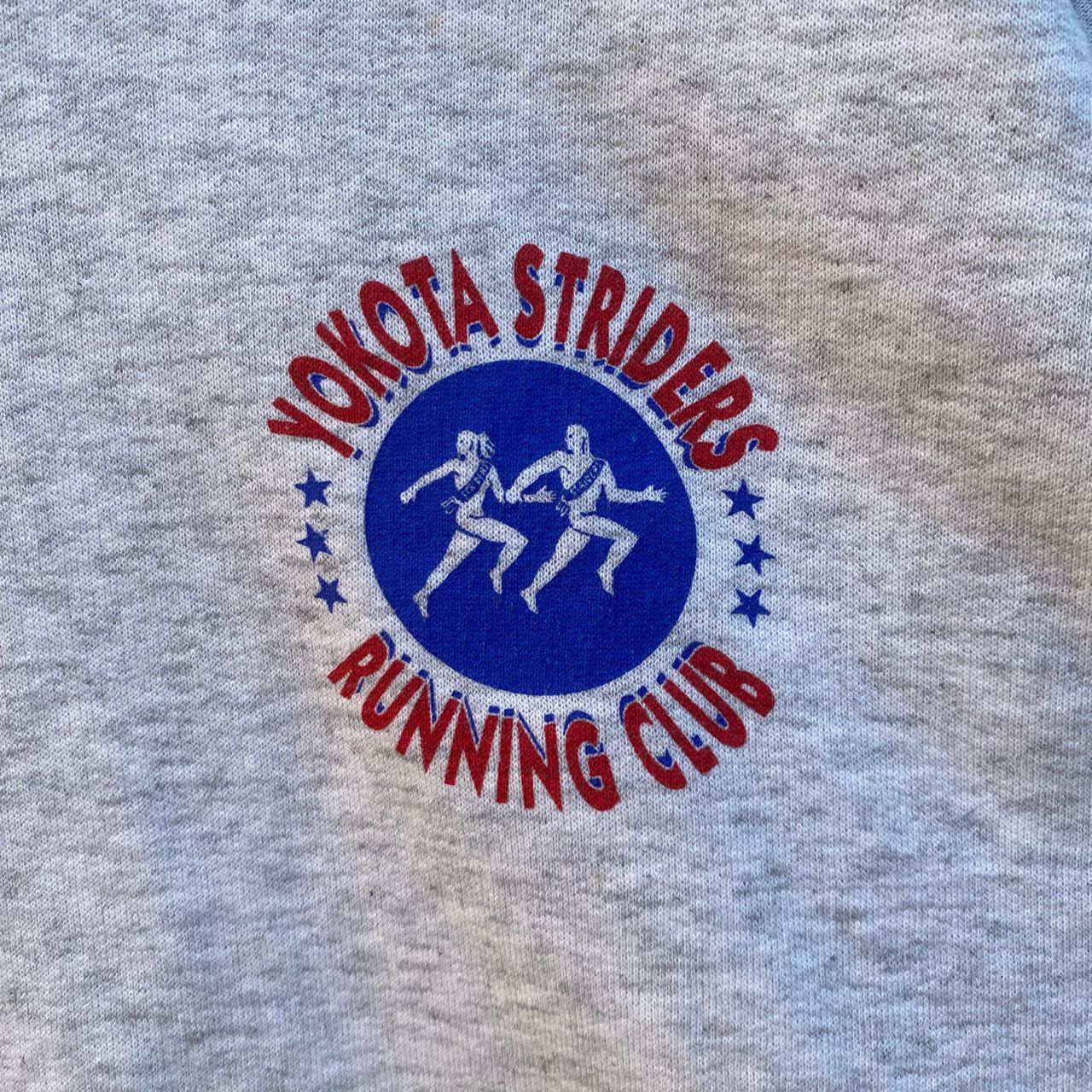 Vintage Vintage Yokota Striders Running Club Marathon Sweatshirt Size US M / EU 48-50 / 2 - 3 Thumbnail