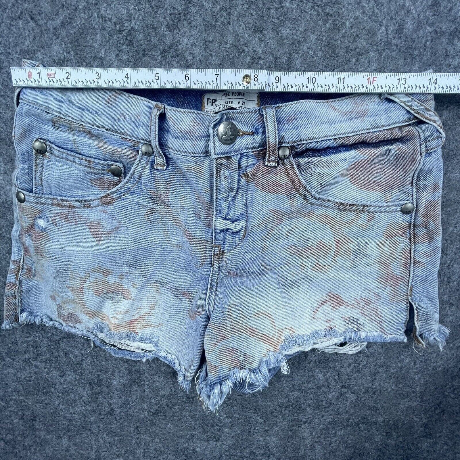 Free People Free People Jean Shorts Women 26 Denim Cutoff Flowers Frayed Size 26" / US 2 / IT 38 - 4 Thumbnail