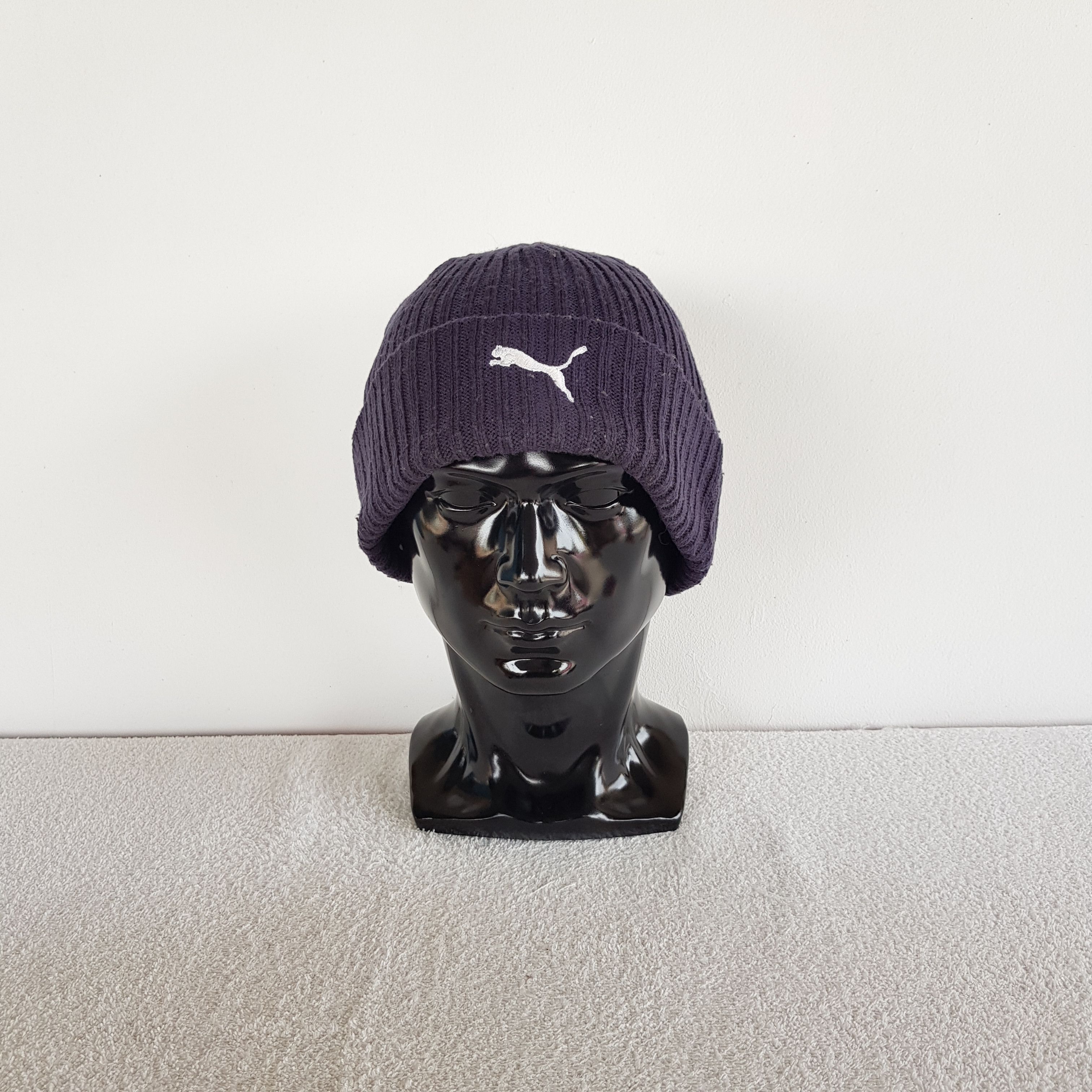 Puma Vintage Puma Beanie Y2K Sportswear Snow Caps Hats Size ONE SIZE - 2 Thumbnail