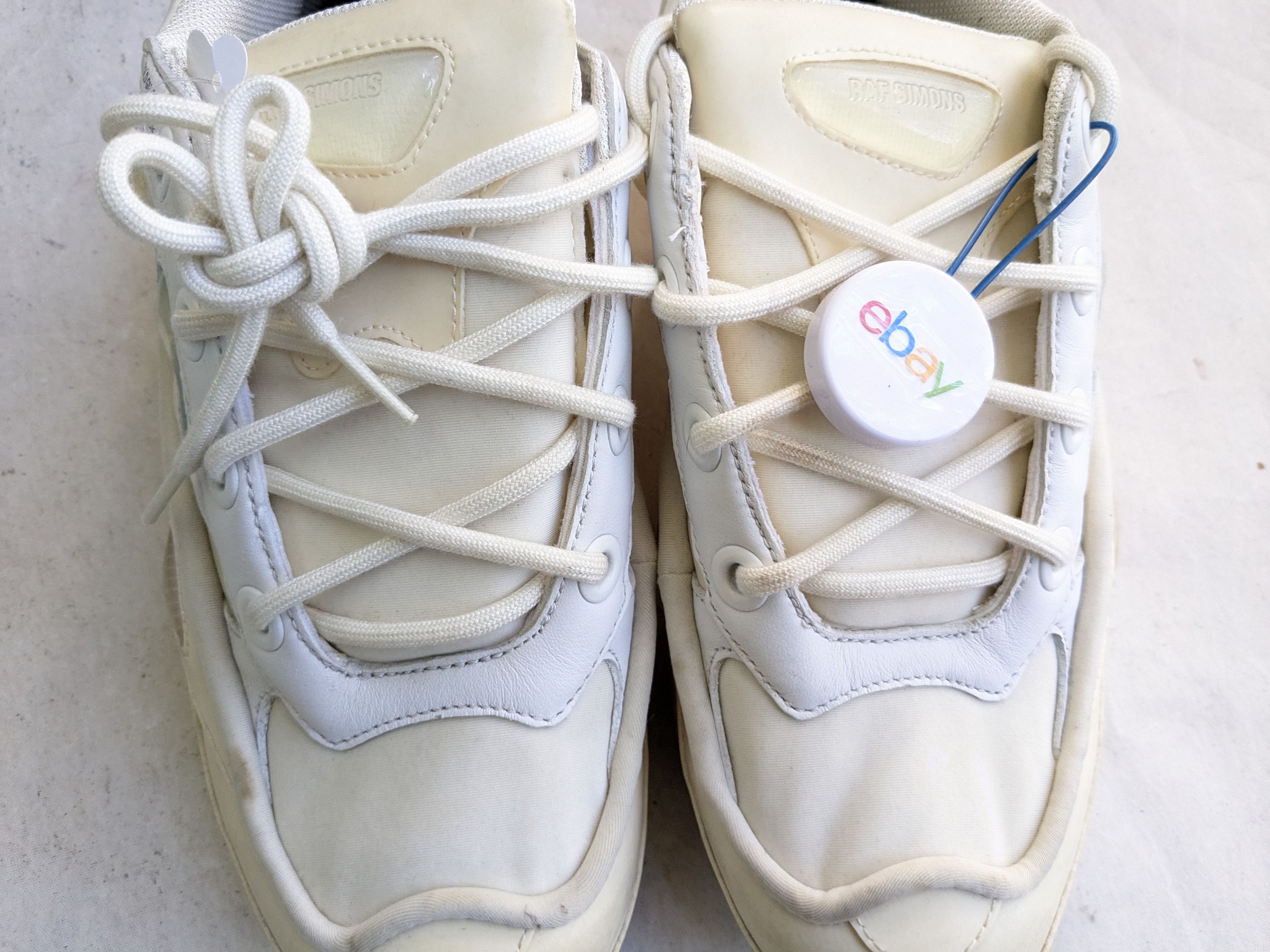 Adidas × Raf Simons Adidas x Raf Simons Ozweego Bunny 7.5 White Size US 7.5 / EU 40-41 - 5 Thumbnail