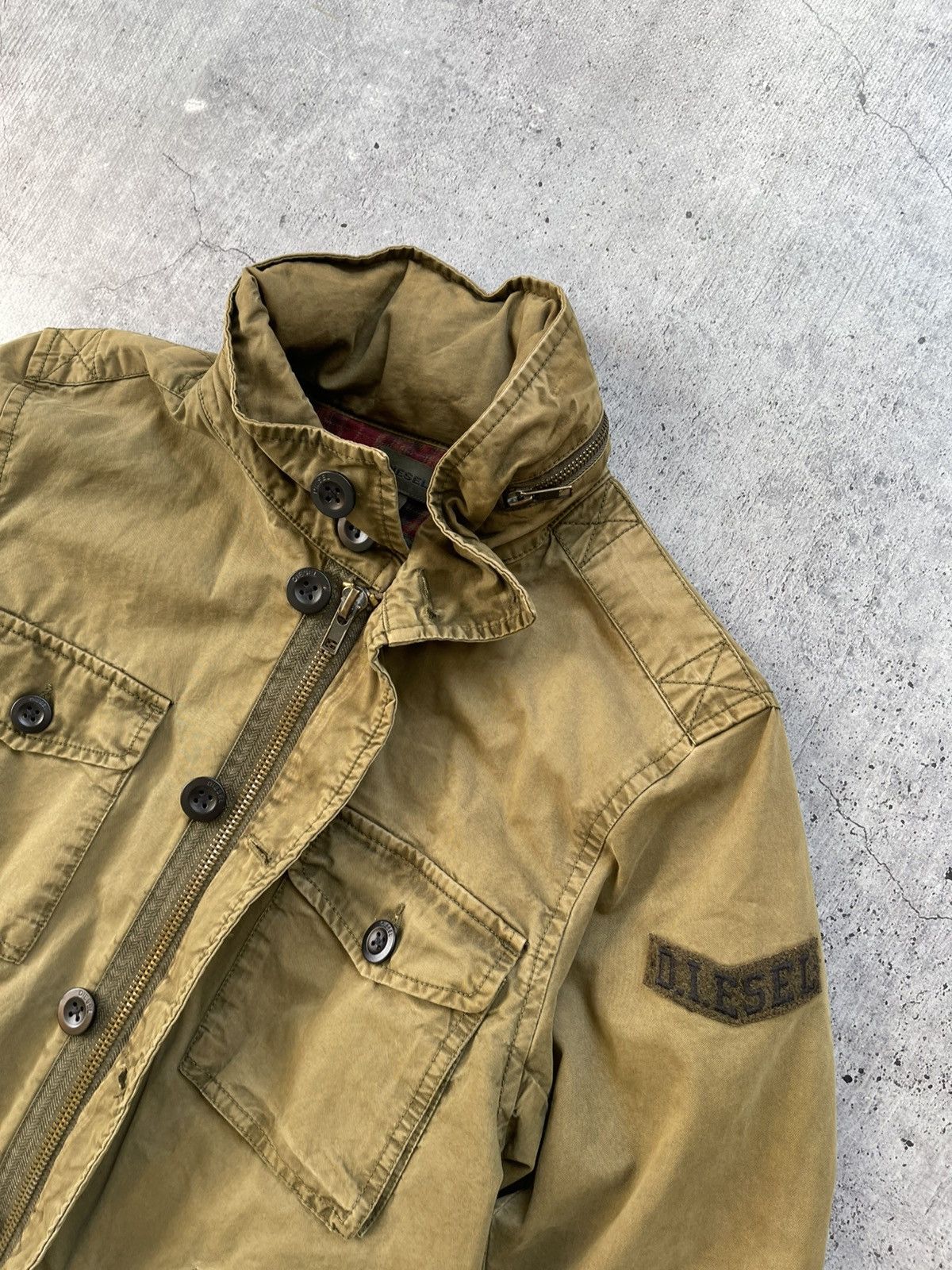 Other Y2K Vintage Diesel Multi-pocket Khaki Faded Jacket Size US S / EU 44-46 / 1 - 9 Thumbnail