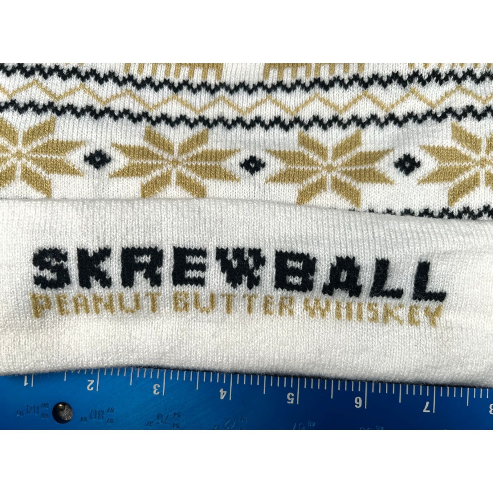Peanuts Screwball Peanut Butter Whiskey Beanie Adult One Size White Fair Isle Acrylic Hat Beanie Unbranded Unisex Adults Winter Size ONE SIZE - 2 Thumbnail