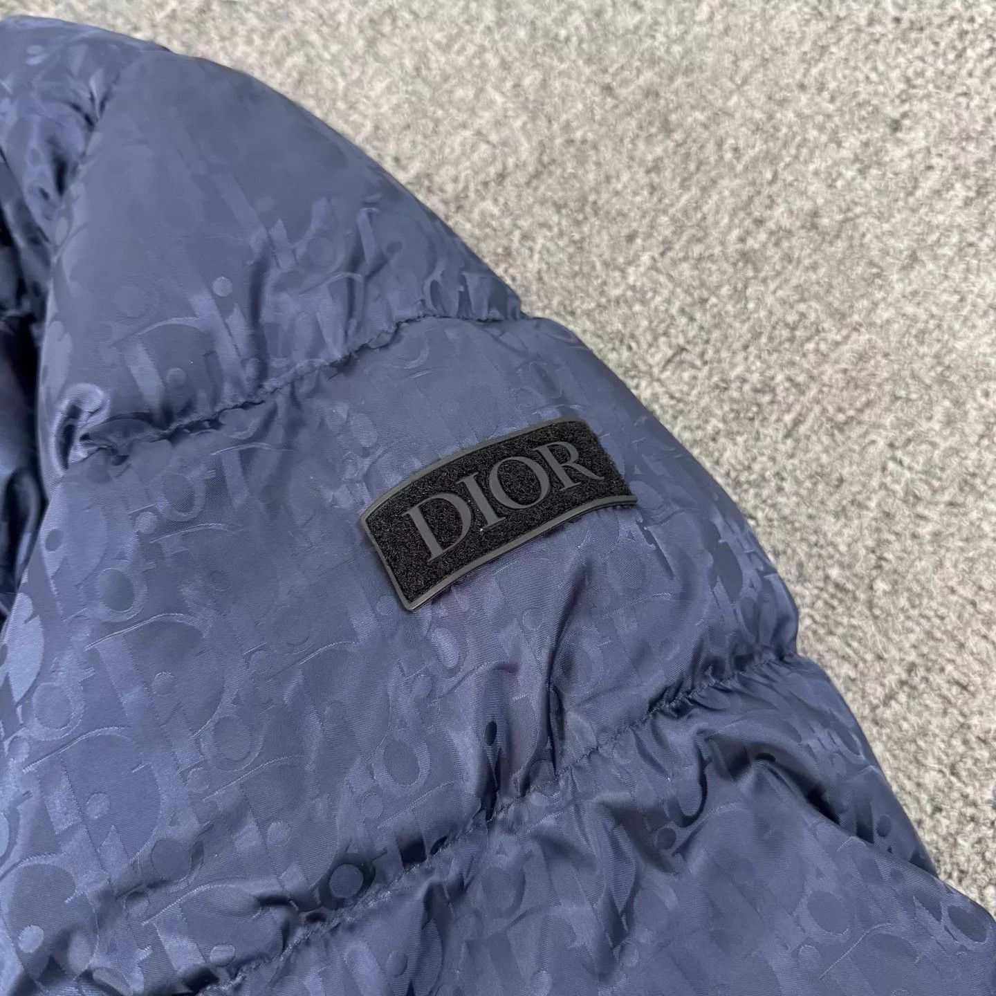 Dior Dior Navy Oblique Logo Patch Down Jacket 46 99 New Size US S / EU 44-46 / 1 - 4 Thumbnail