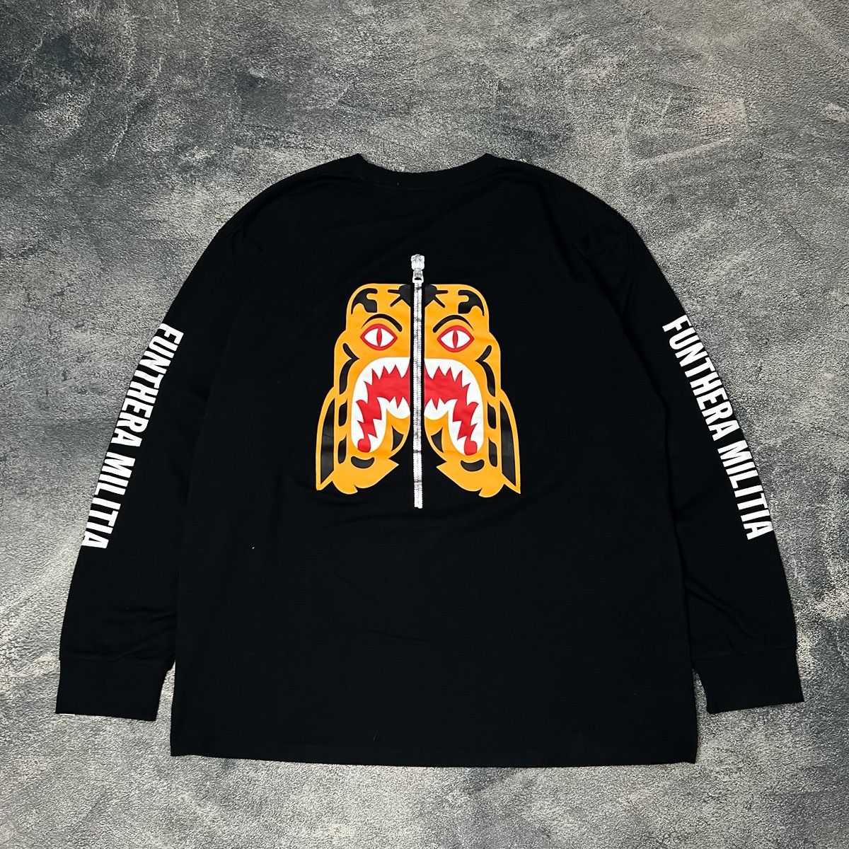 Bape × Undefeated Bape x Undefeated Mr Cartoon 5 Strikes 