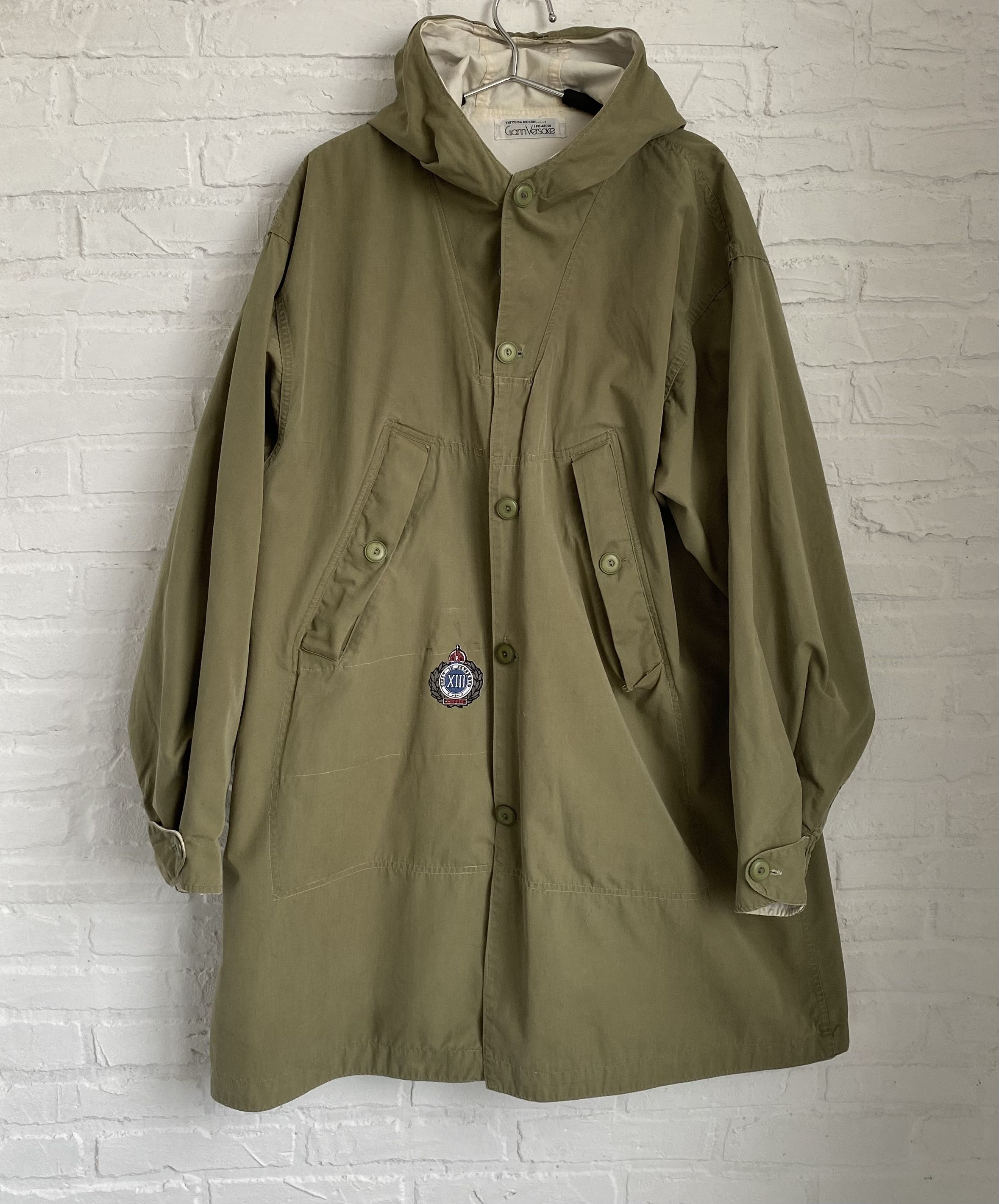 Versace Vintage 90s Gianni Versace Southwest Eagles parka Size US L / EU 52-54 / 3 - 2 Thumbnail