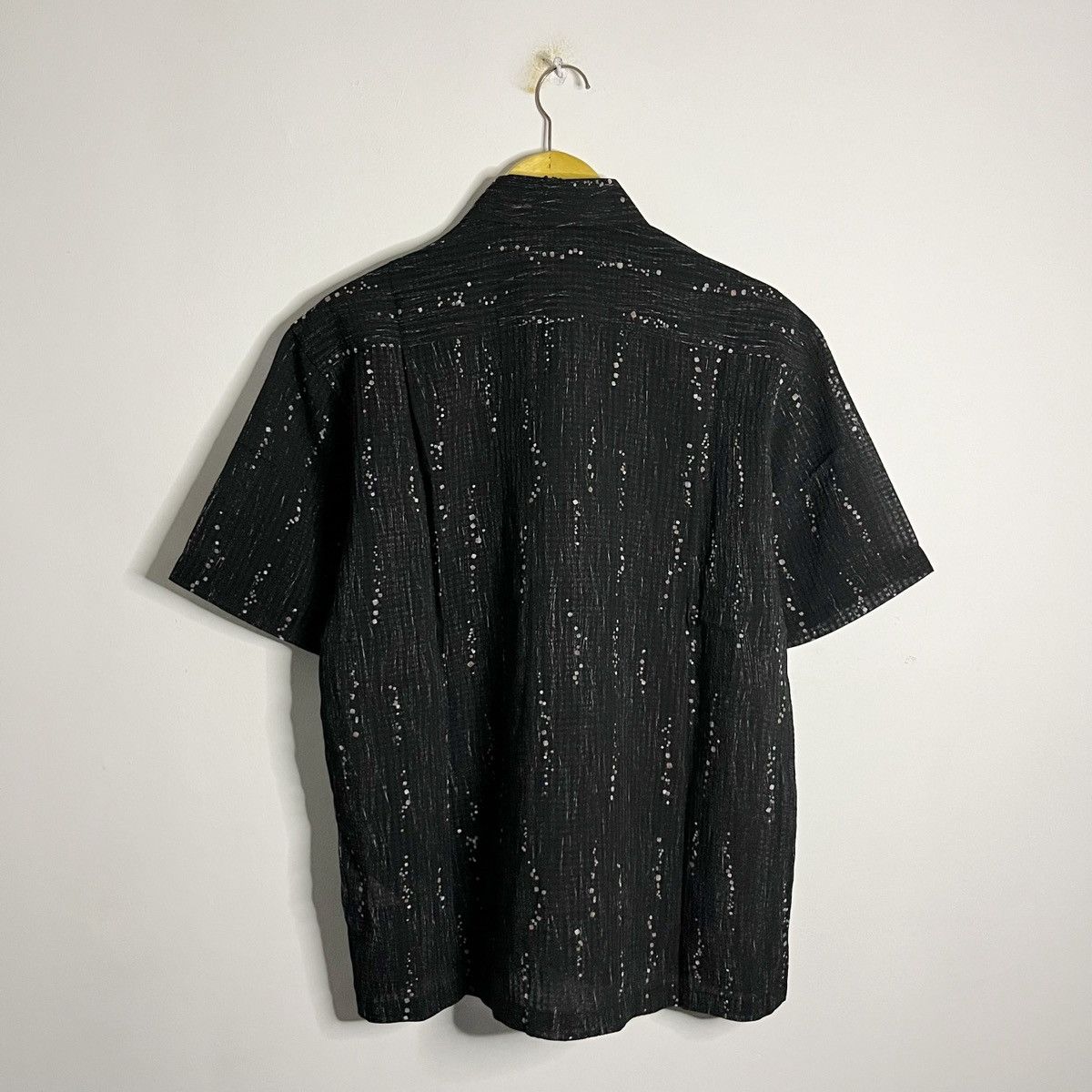 Hiroko Koshino Homme × Issey Miyake × Japanese Brand Hiroko Koshino Homme Black Abstract Speckle Shirt Size US M / EU 48-50 / 2 - 9 Thumbnail