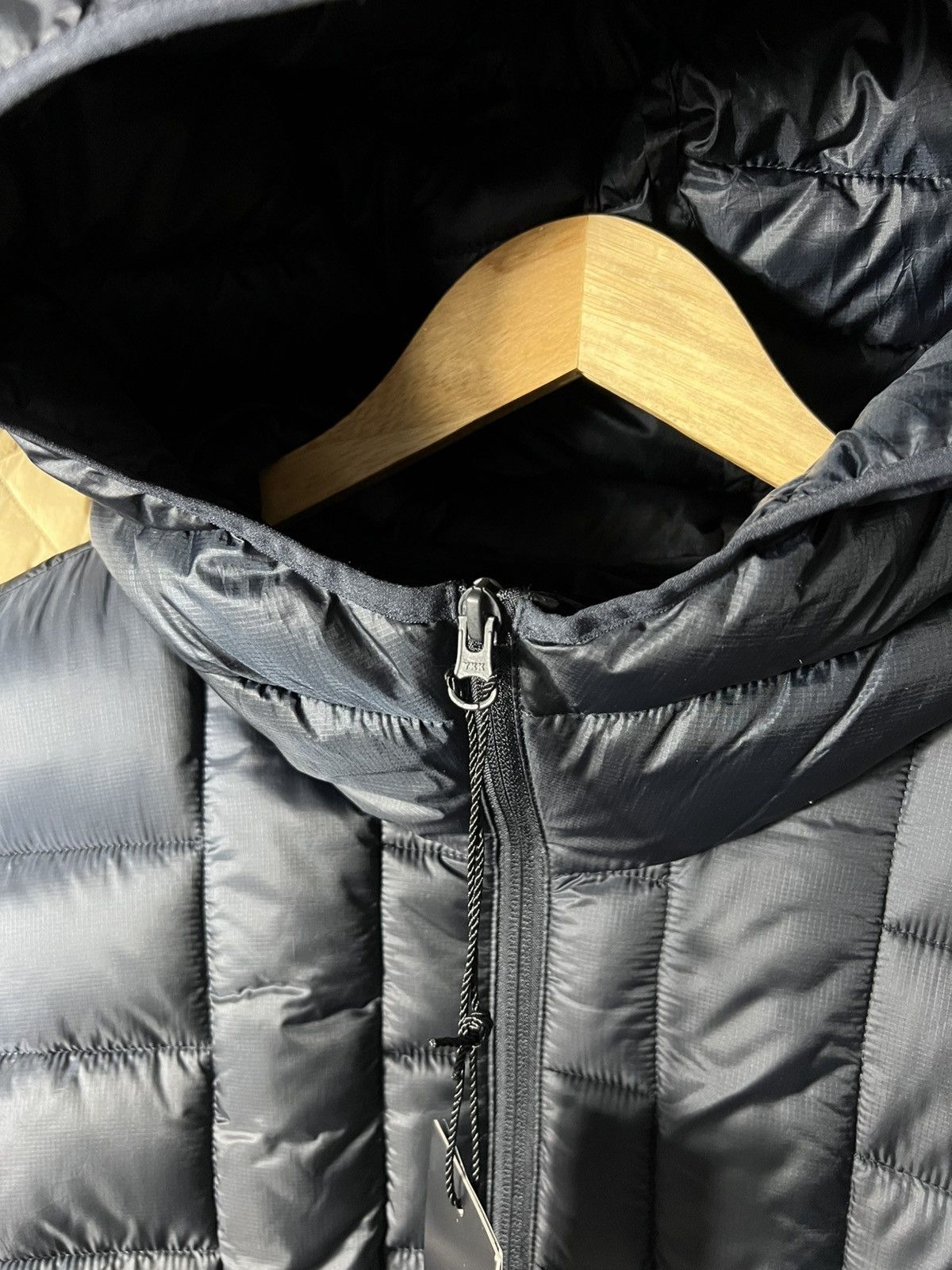 Diesel NWT DIESEL Men’s Jacket Puffer Quilted Hooded Size L Size US L / EU 52-54 / 3 - 7 Thumbnail