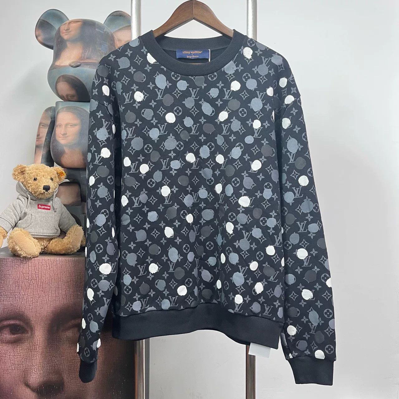 Louis Vuitton Louis Vuitton Yayoi Kusama Print Sweatshirt Size US L / EU 52-54 / 3 - 1 Thumbnail
