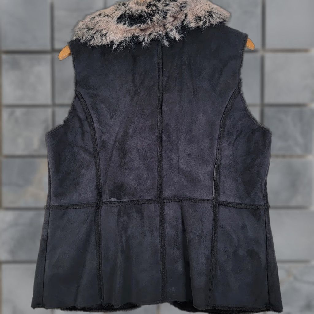 J Brand Tribal Brand Faux Fur Brown Vest Women's L With Shawl Collar Back Button Front Size L / US 10 / IT 46 - 1 Thumbnail