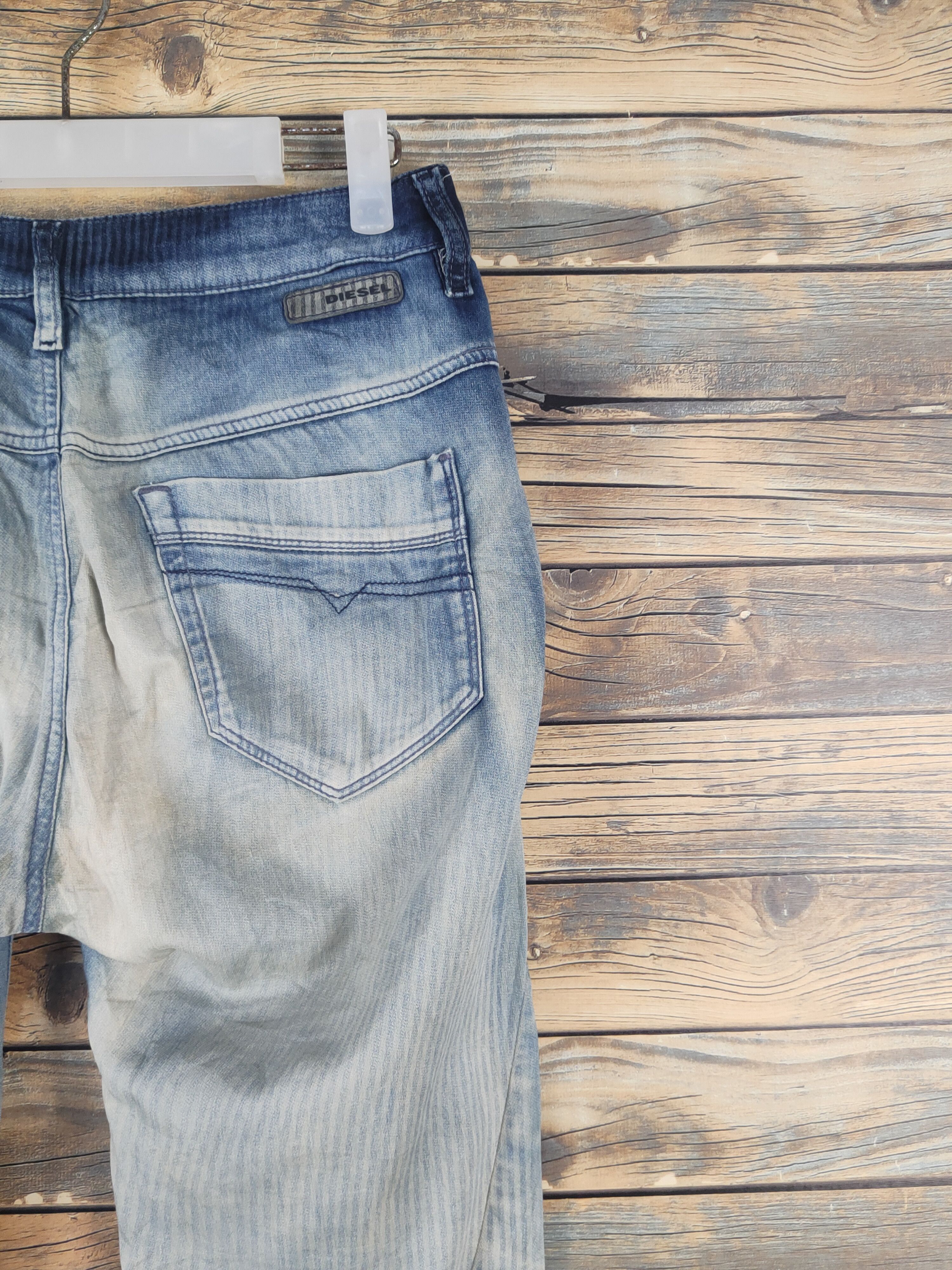 Diesel Diesel Dark Blue Faded Distressed denim Soft Jeans #W2003 Size US 27 - 11 Thumbnail