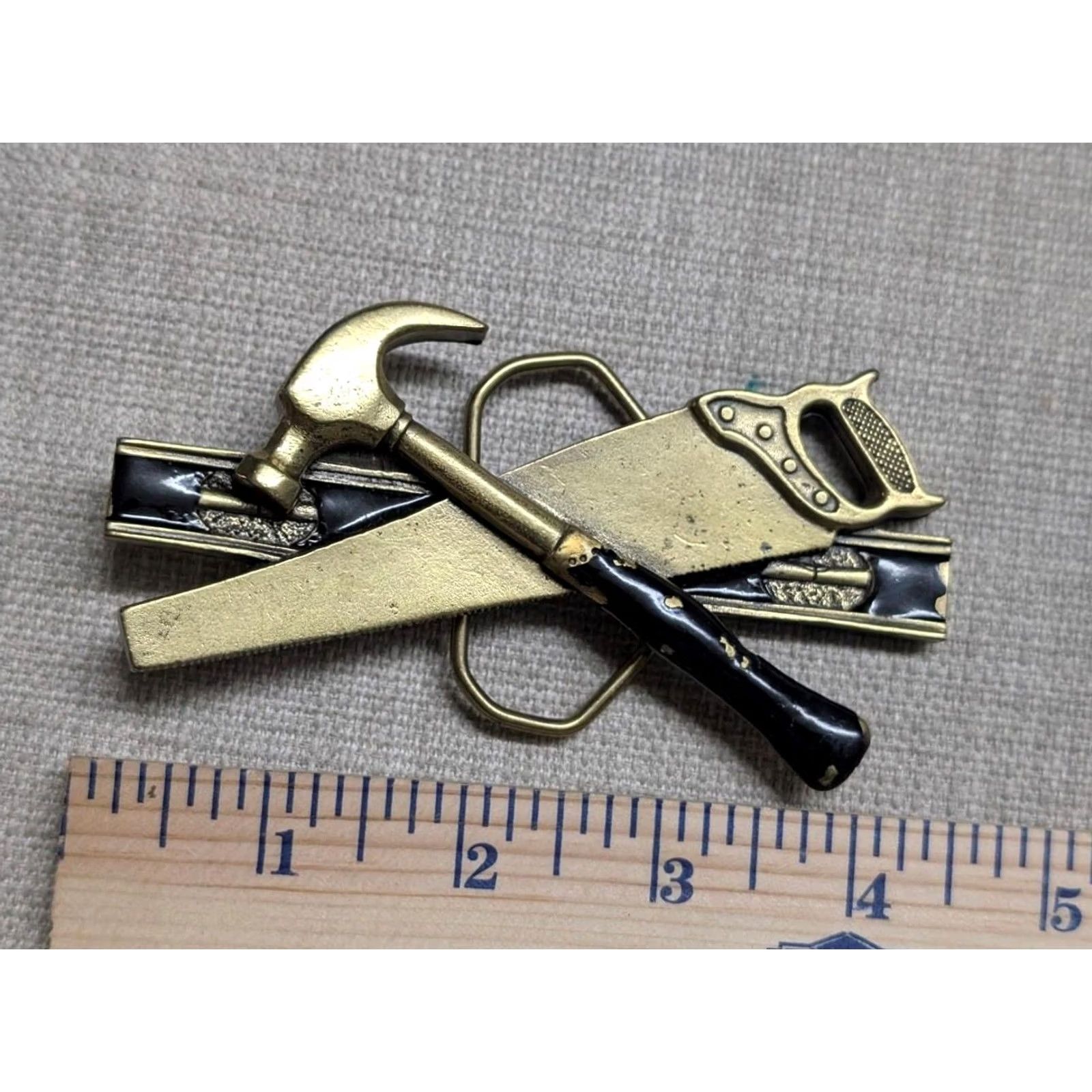 Vintage VINTAGE USA made The Great American Buckle Company belt buckle BRASS hammer pattern belt Buckle Men CARPENTER tools handyman western Size ONE SIZE - 6 Thumbnail