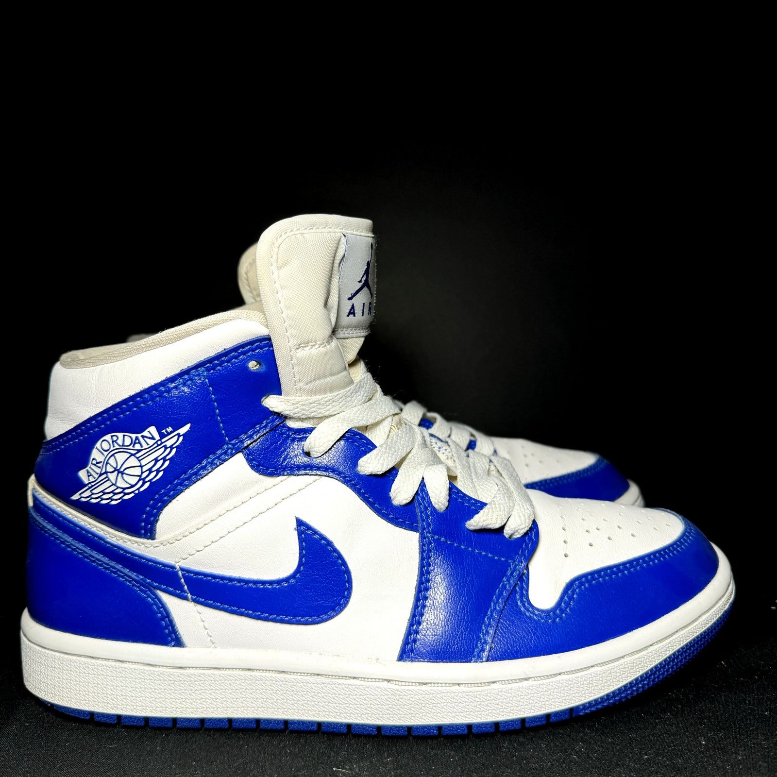 Jordan Brand × Nike Size 7.5 - Wmns Air Jordan 1 Mid Kentucky Blue Women's Shoes Size US 7.5 / IT 37.5 - 1 Thumbnail