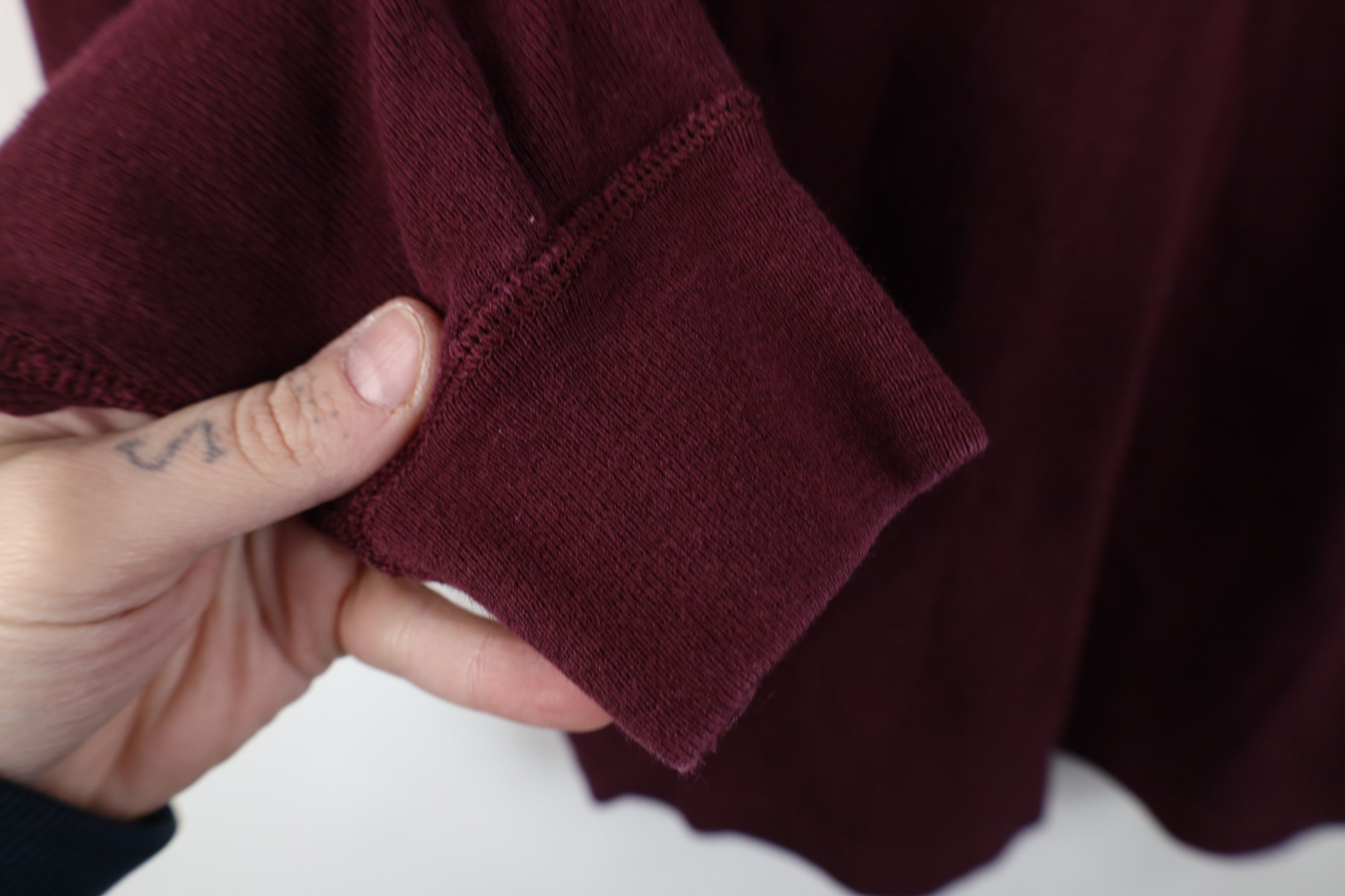 Vintage Vintage 90s Streetwear Ribbed Knit Henley T-Shirt Maroon Size US L / EU 52-54 / 3 - 8 Thumbnail