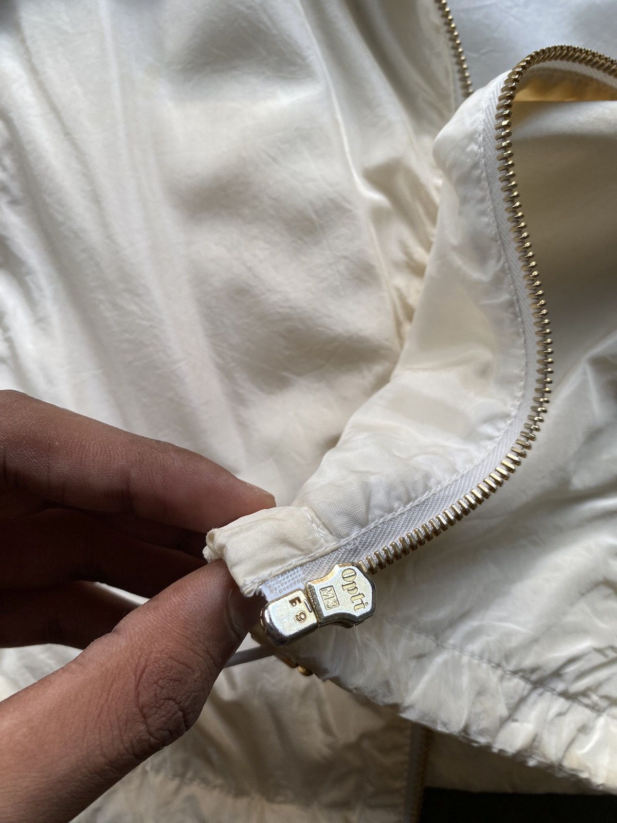 Prada Prada Ivory Silk Blend Bomber Jacket Hoodie Gold Tone Size XS / US 0-2 / IT 36-38 - 11 Thumbnail