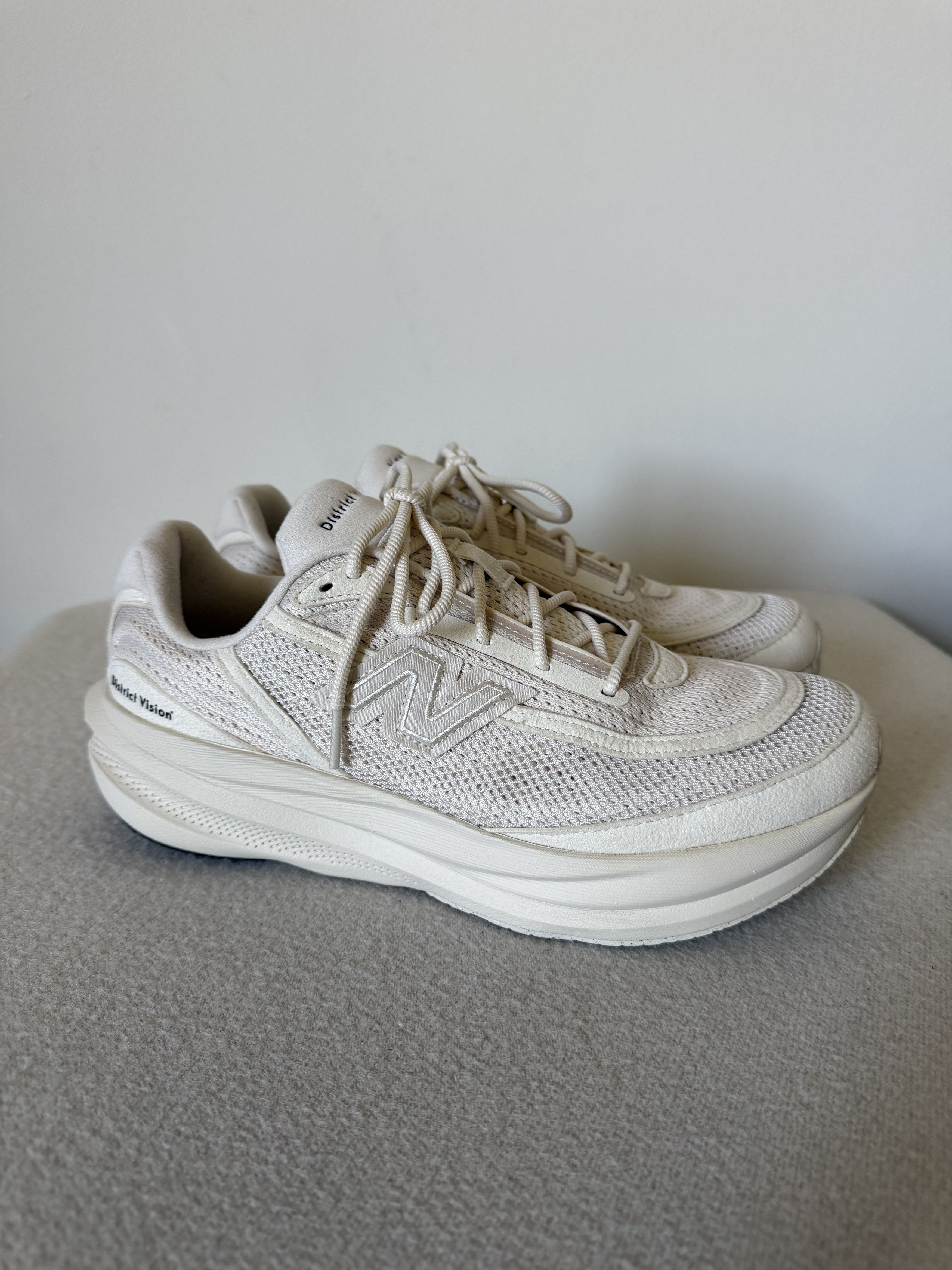 District Vision × New Balance District Vision New Balance 1080v15 in Beige Size US 7 / EU 40 - 1 Thumbnail