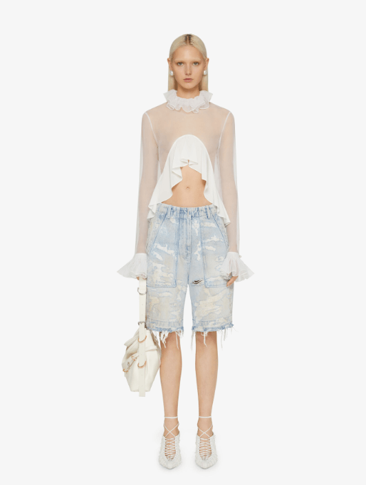 o1srvl11e0524 Shorts in Light Blue