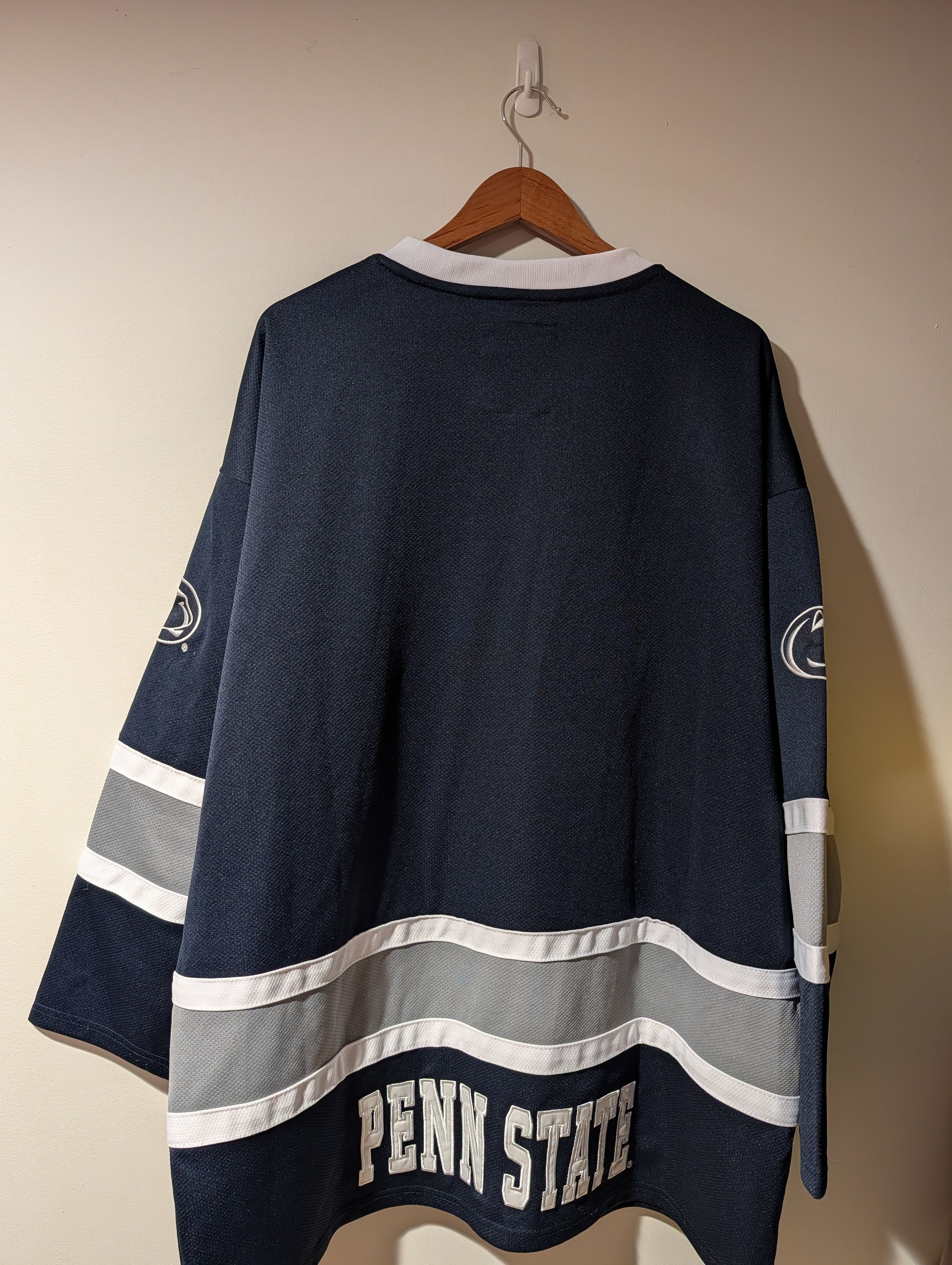 NCAA Colosseum Penn State Nittany Lions Hockey Jersey Stitched Size US XXL / EU 58 / 5 - 6 Thumbnail