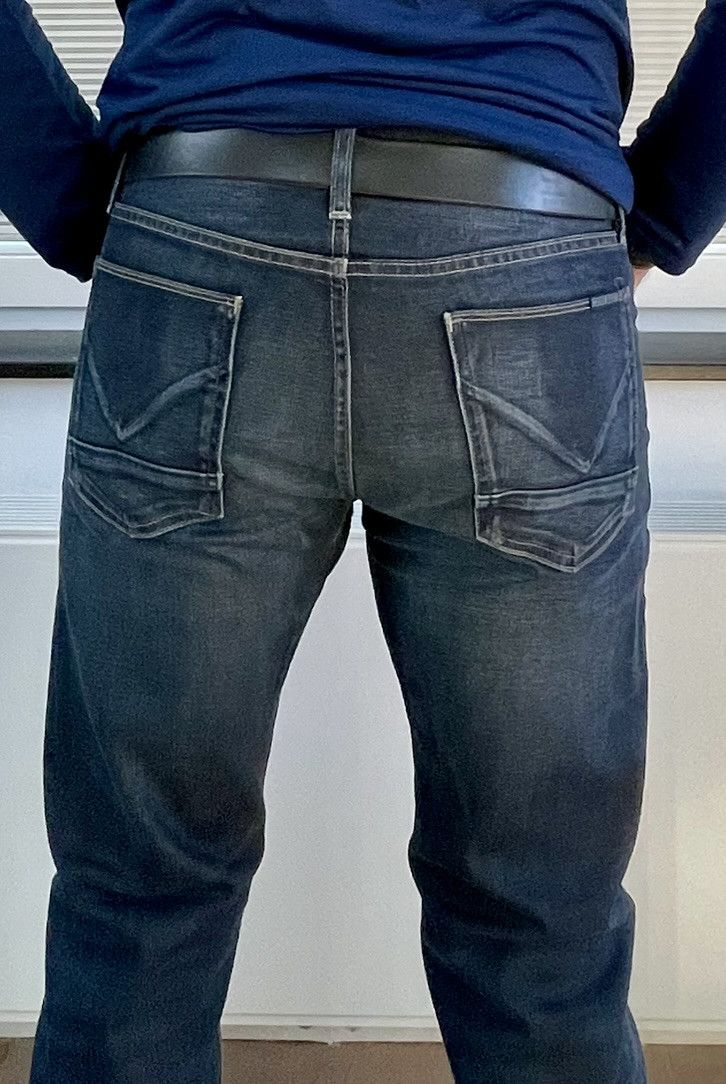 Hudson Hudson faded denim with a bit of flex Size US 33 - 2 Thumbnail