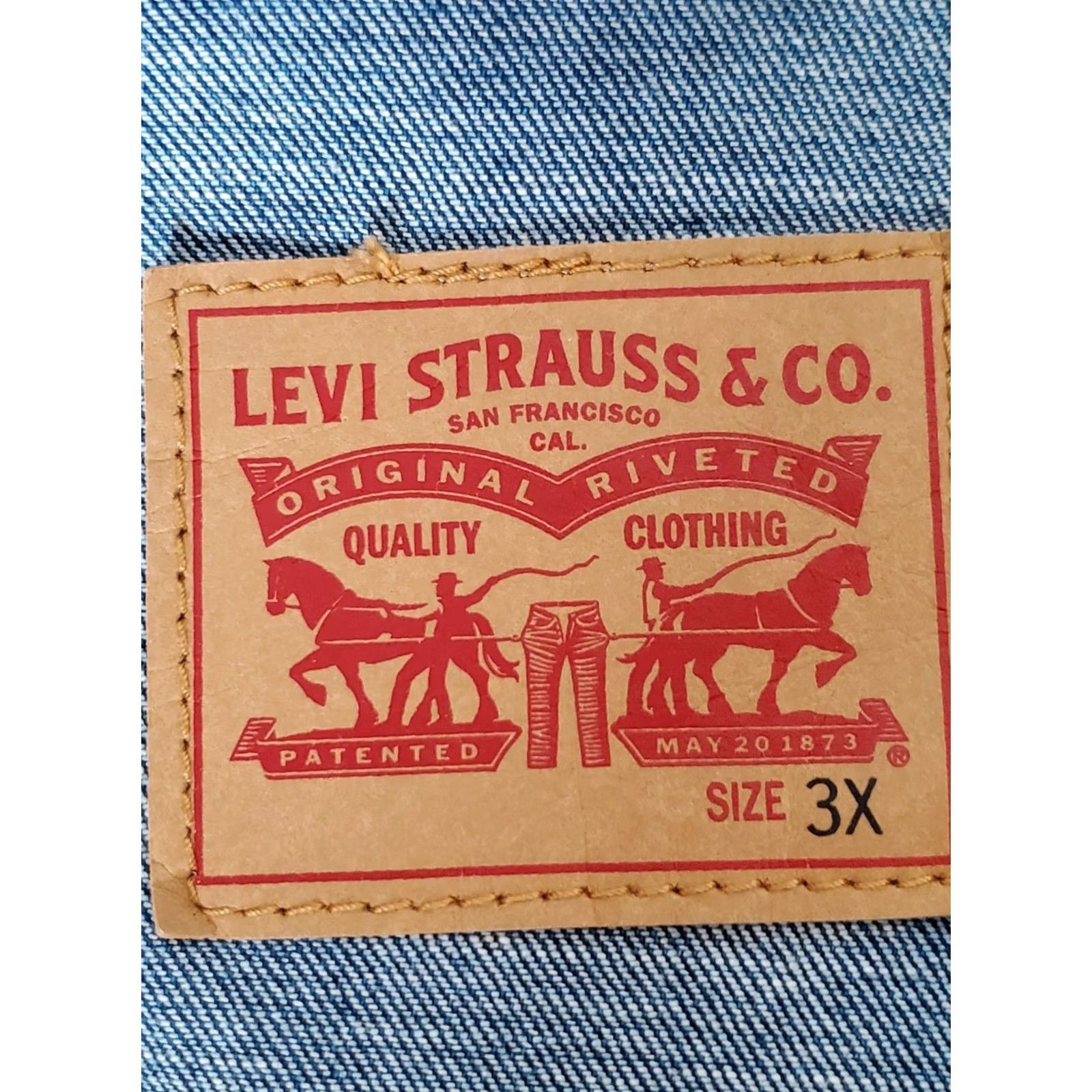 Levi's Levi's Trucker Jacket Denim Blue 3XL Plus Size Women's Long Sleeve Button Front Pockets Vintage? No Size 40" / US 18 - 6 Thumbnail